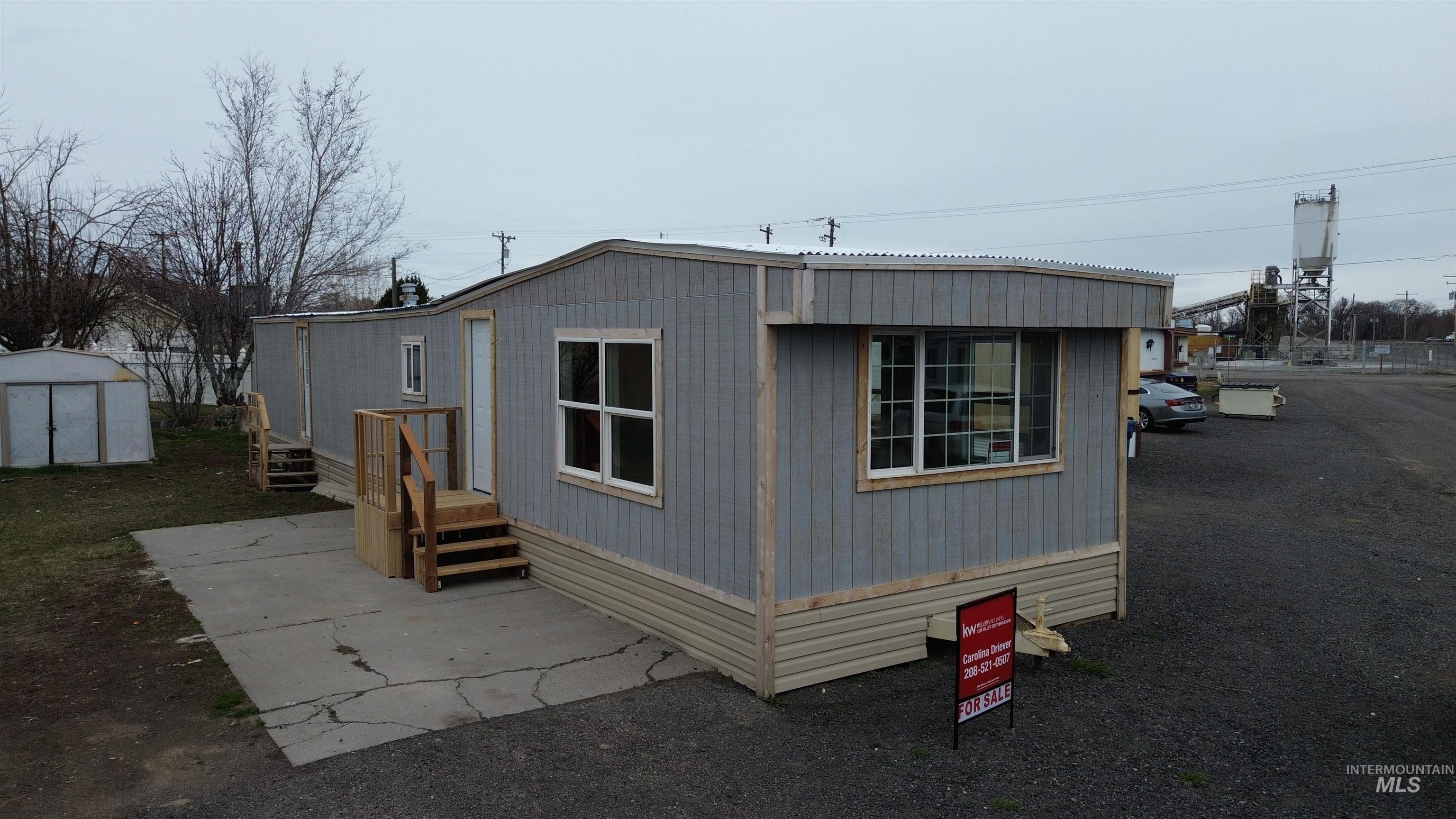 308 W Ave G, Wendell, Idaho 83355, 2 Bedrooms, 1 Bathroom, Residential For Sale, Price $49,900, 98975879