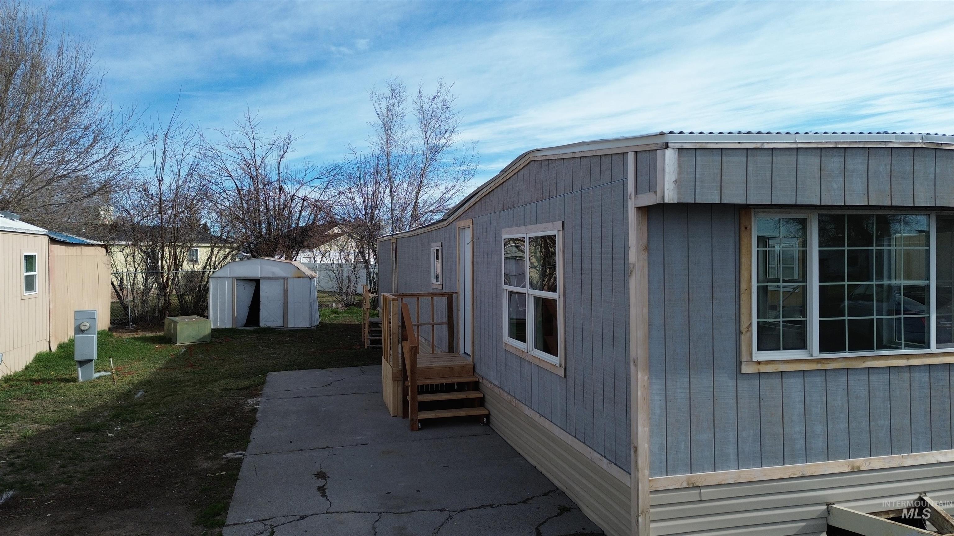 308 W Ave G, Wendell, Idaho 83355, 2 Bedrooms, 1 Bathroom, Residential For Sale, Price $48,900,MLS 98975879