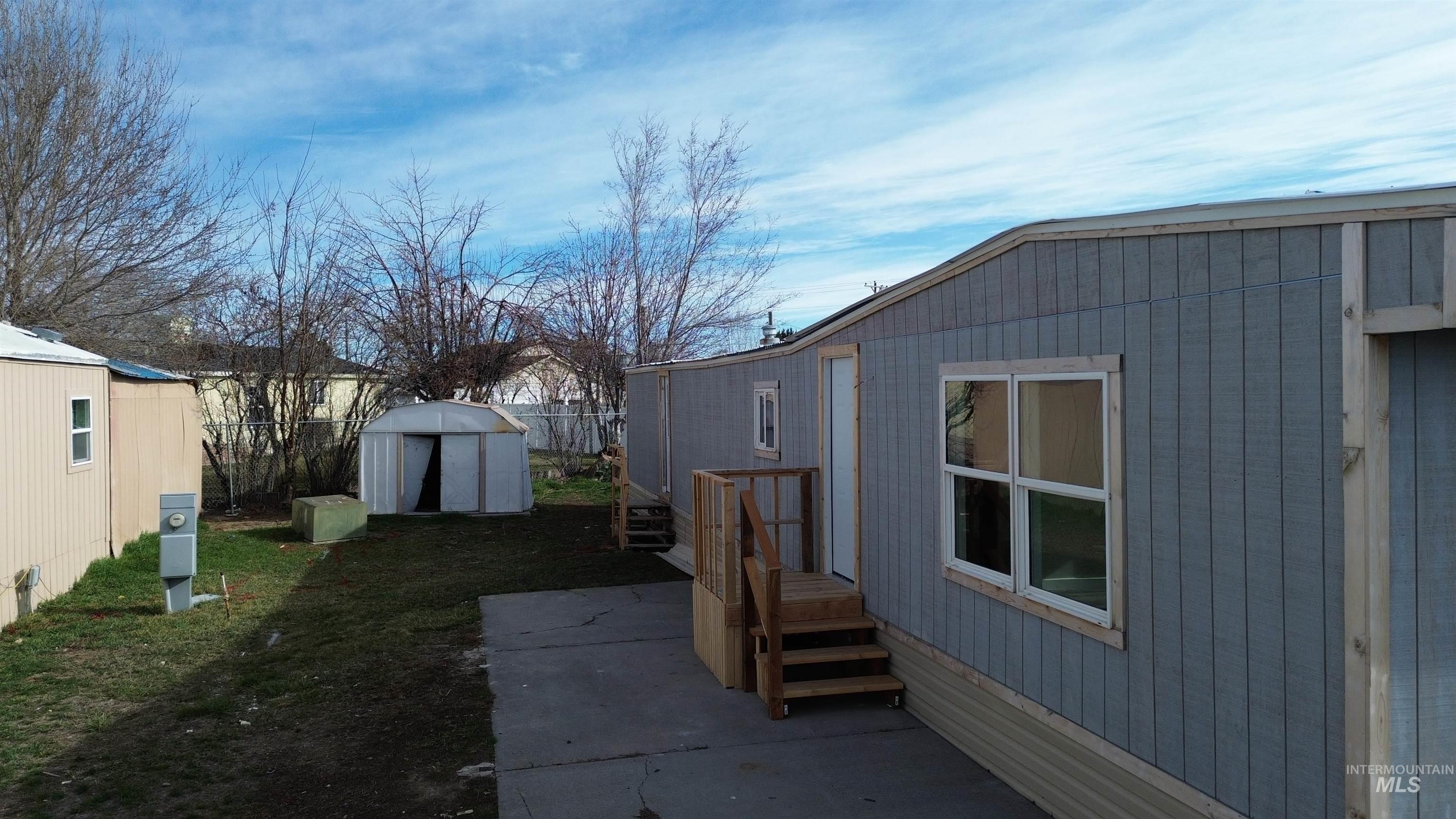 308 W Ave G, Wendell, Idaho 83355, 2 Bedrooms, 1 Bathroom, Residential For Sale, Price $48,900,MLS 98975879