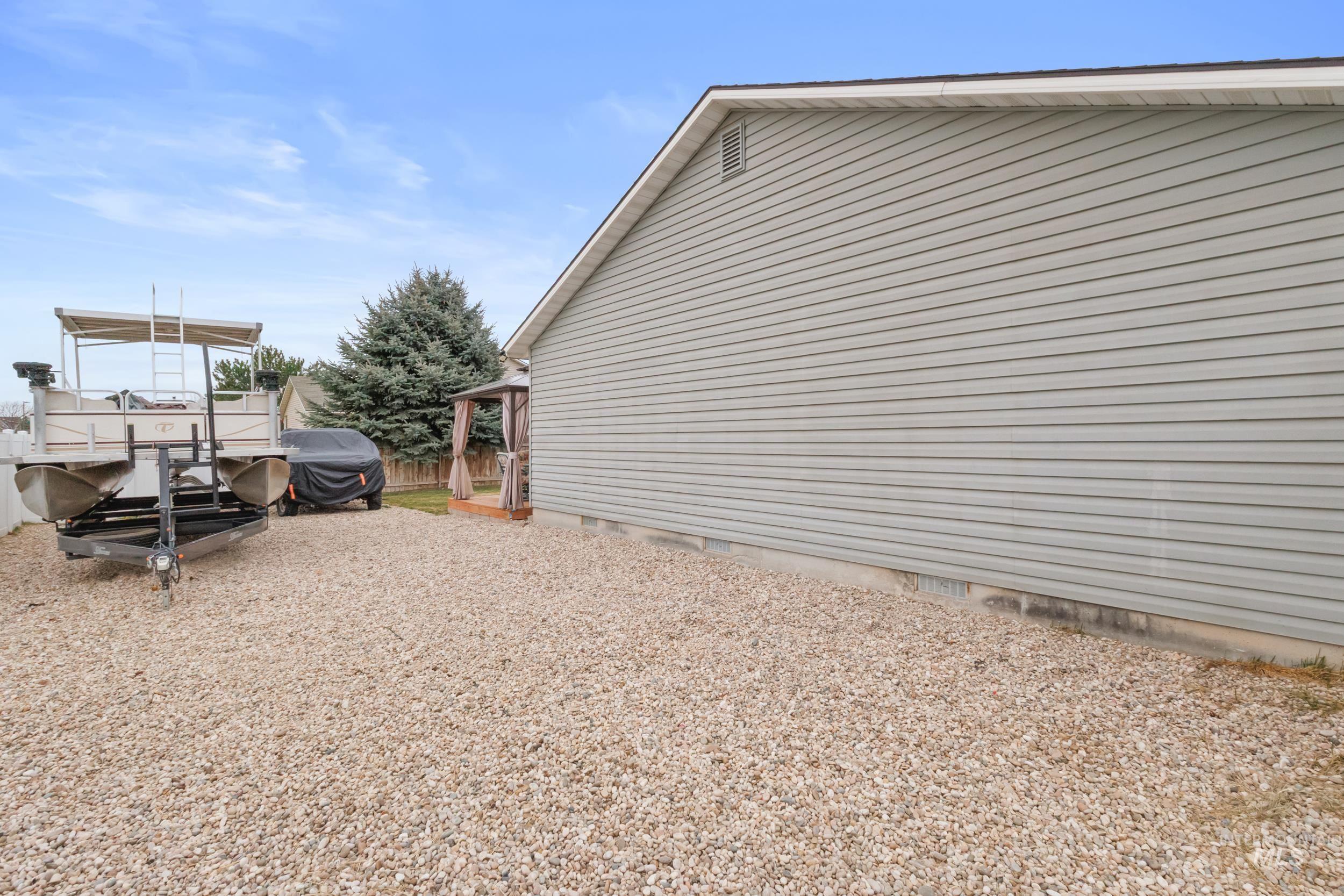 14369 Gresham Dr, Caldwell, Idaho 83607, 3 Bedrooms, 2 Bathrooms, Residential For Sale, Price $349,999, 98975881