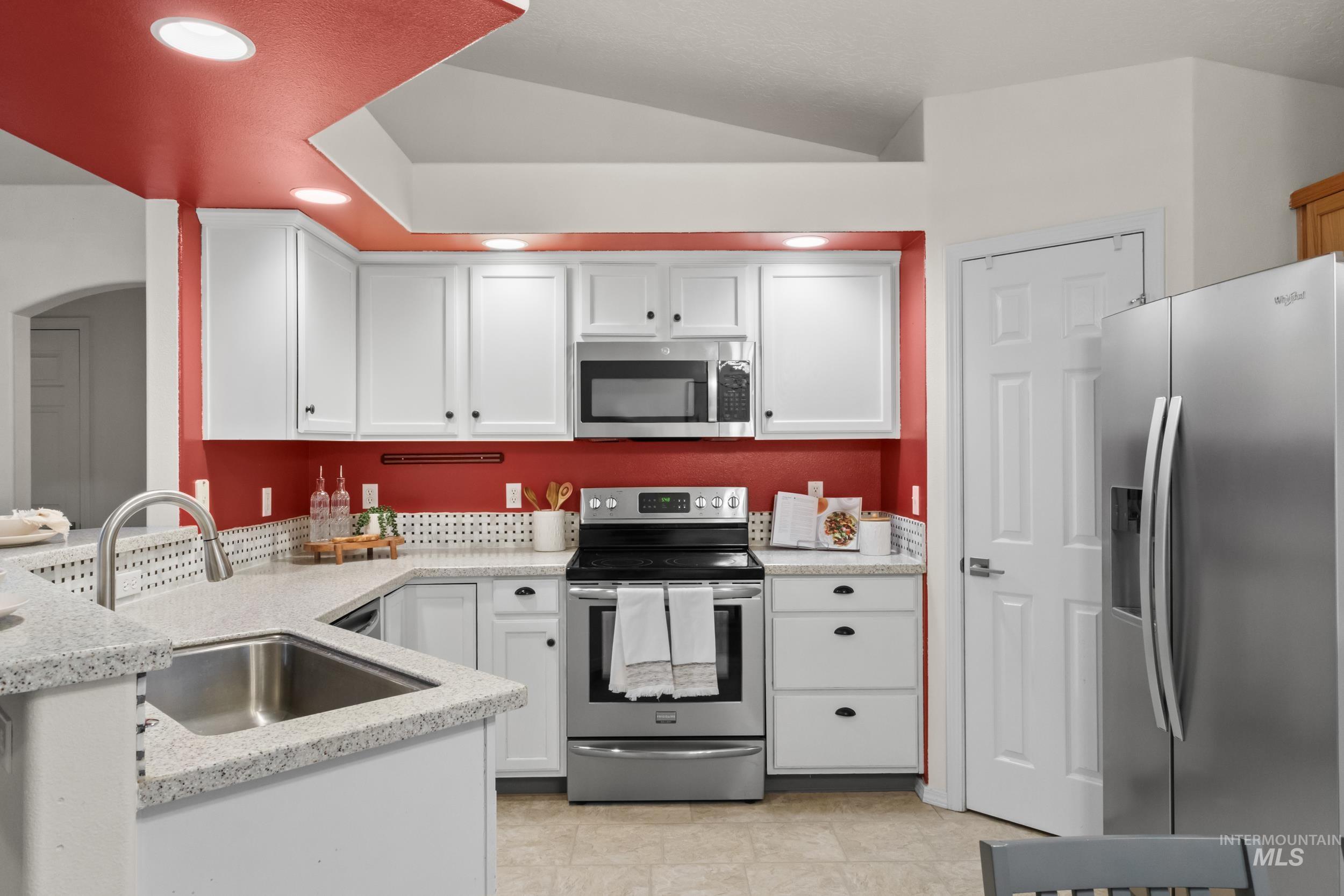 14369 Gresham Dr, Caldwell, Idaho 83607, 3 Bedrooms, 2 Bathrooms, Residential For Sale, Price $349,999, 98975881