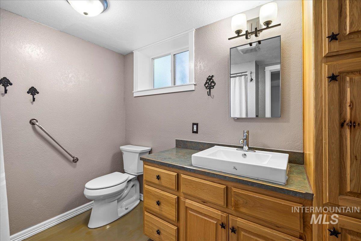 3175 1st Lane East, Parma, Idaho 83660, 4 Bedrooms, 3 Bathrooms, Residential For Sale, Price $850,000, 98975882