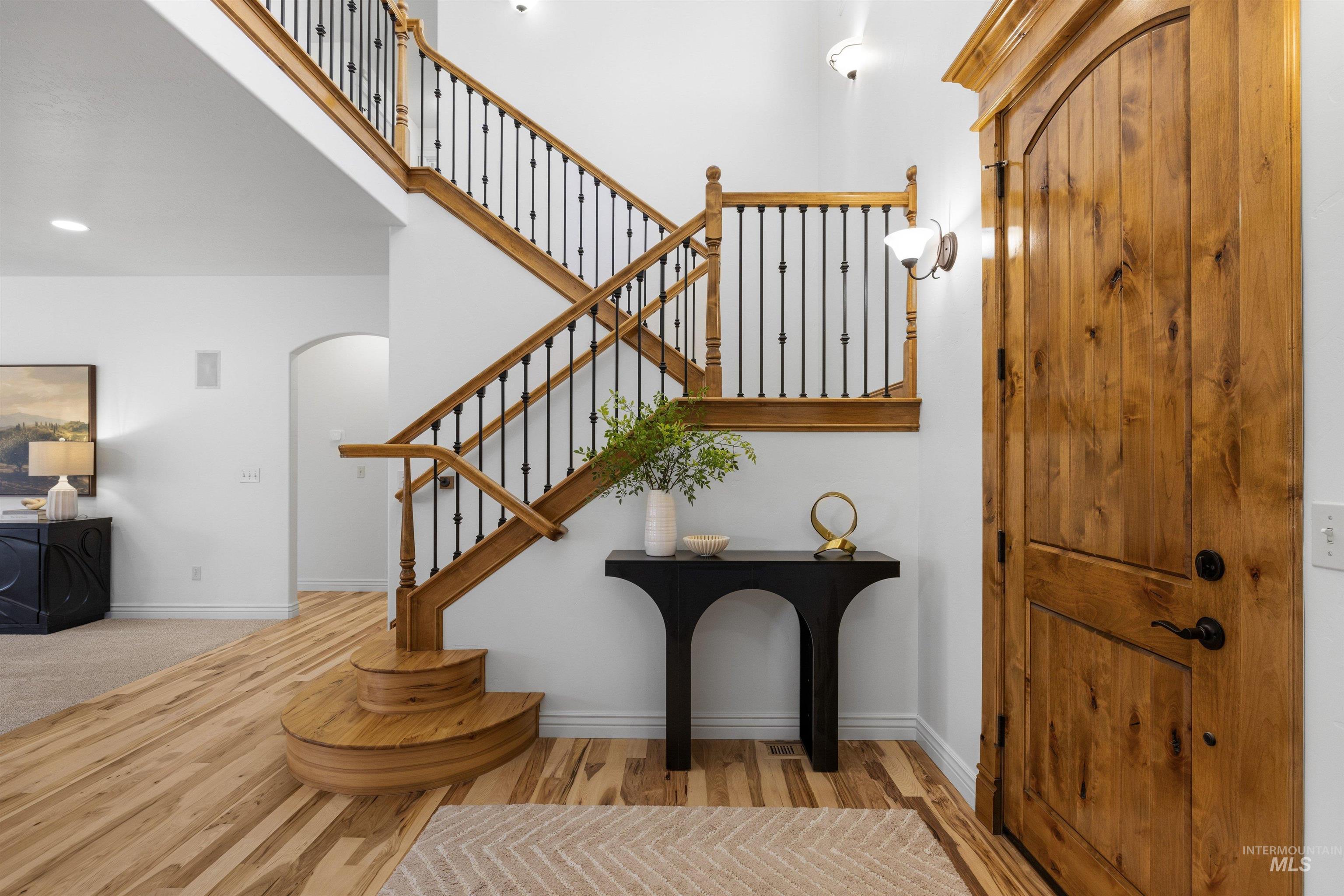 7534 N Misty Cove Avenue, Boise, Idaho 83714-5080, 4 Bedrooms, 3.5 Bathrooms, Residential For Sale, Price $789,900, 98975883