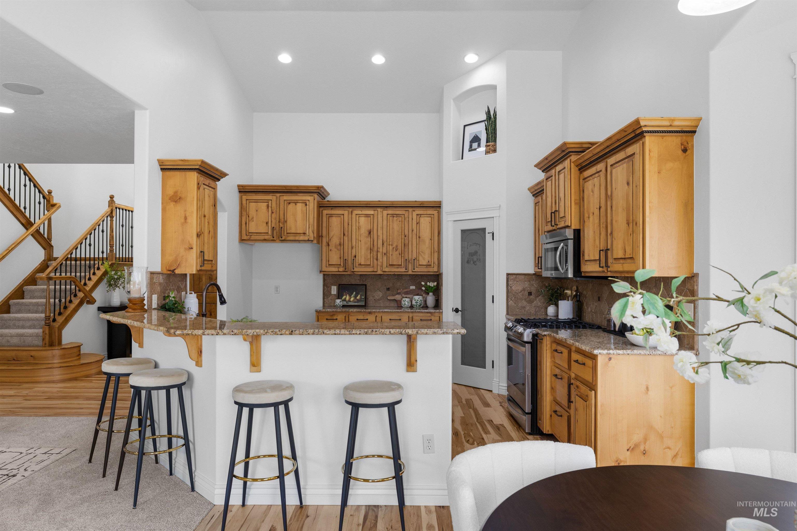 7534 N Misty Cove Avenue, Boise, Idaho 83714-5080, 4 Bedrooms, 3.5 Bathrooms, Residential For Sale, Price $789,900, 98975883