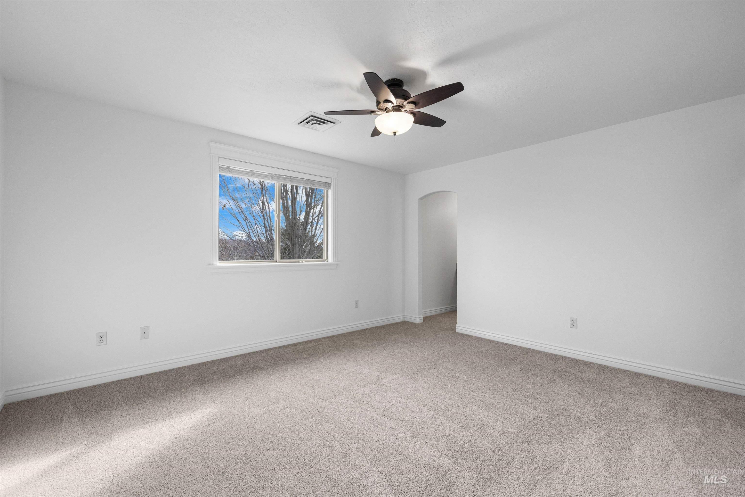 7534 N Misty Cove Avenue, Boise, Idaho 83714-5080, 4 Bedrooms, 3.5 Bathrooms, Residential For Sale, Price $789,900, 98975883