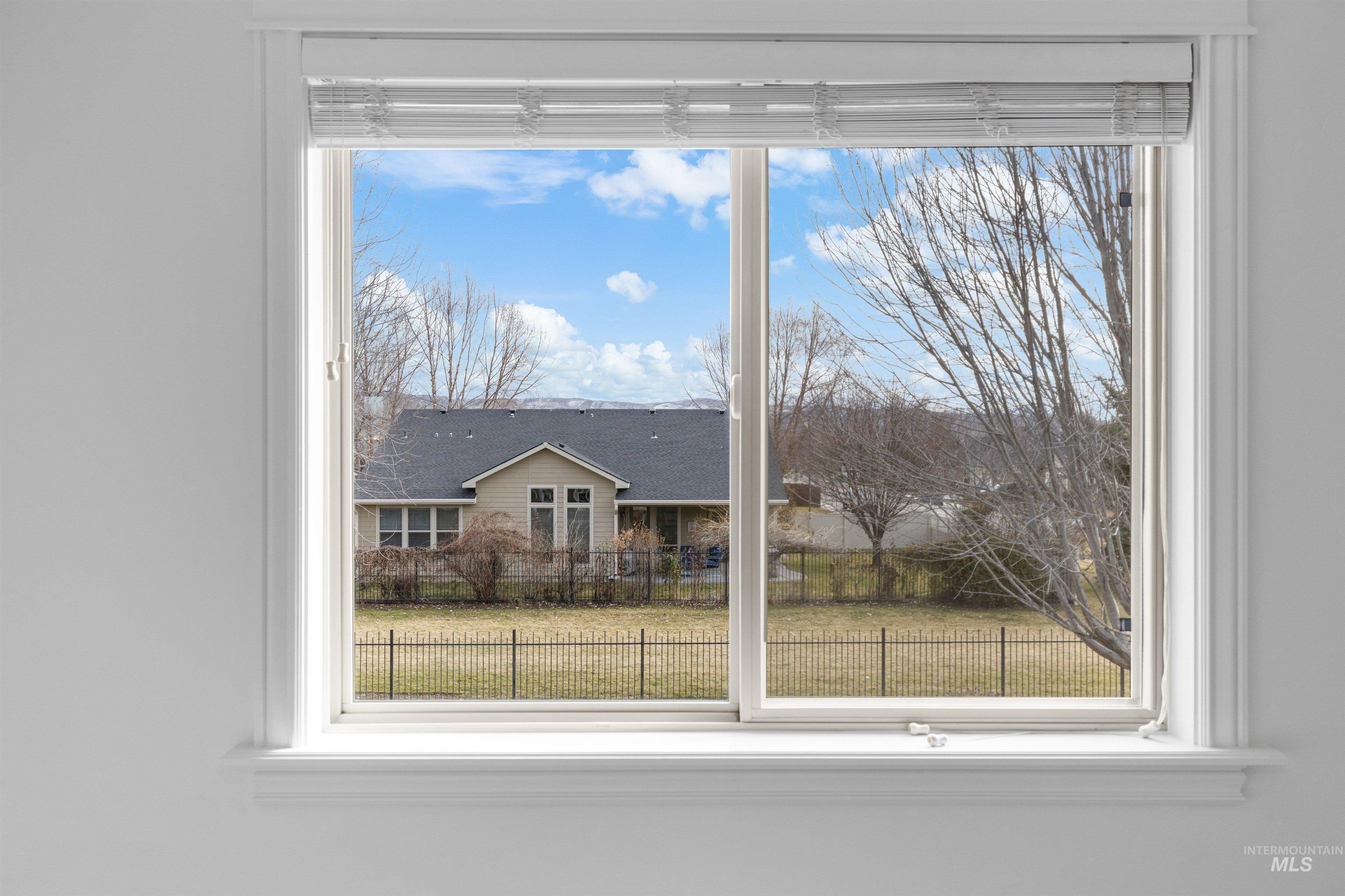 7534 N Misty Cove Avenue, Boise, Idaho 83714-5080, 4 Bedrooms, 3.5 Bathrooms, Residential For Sale, Price $789,900, 98975883