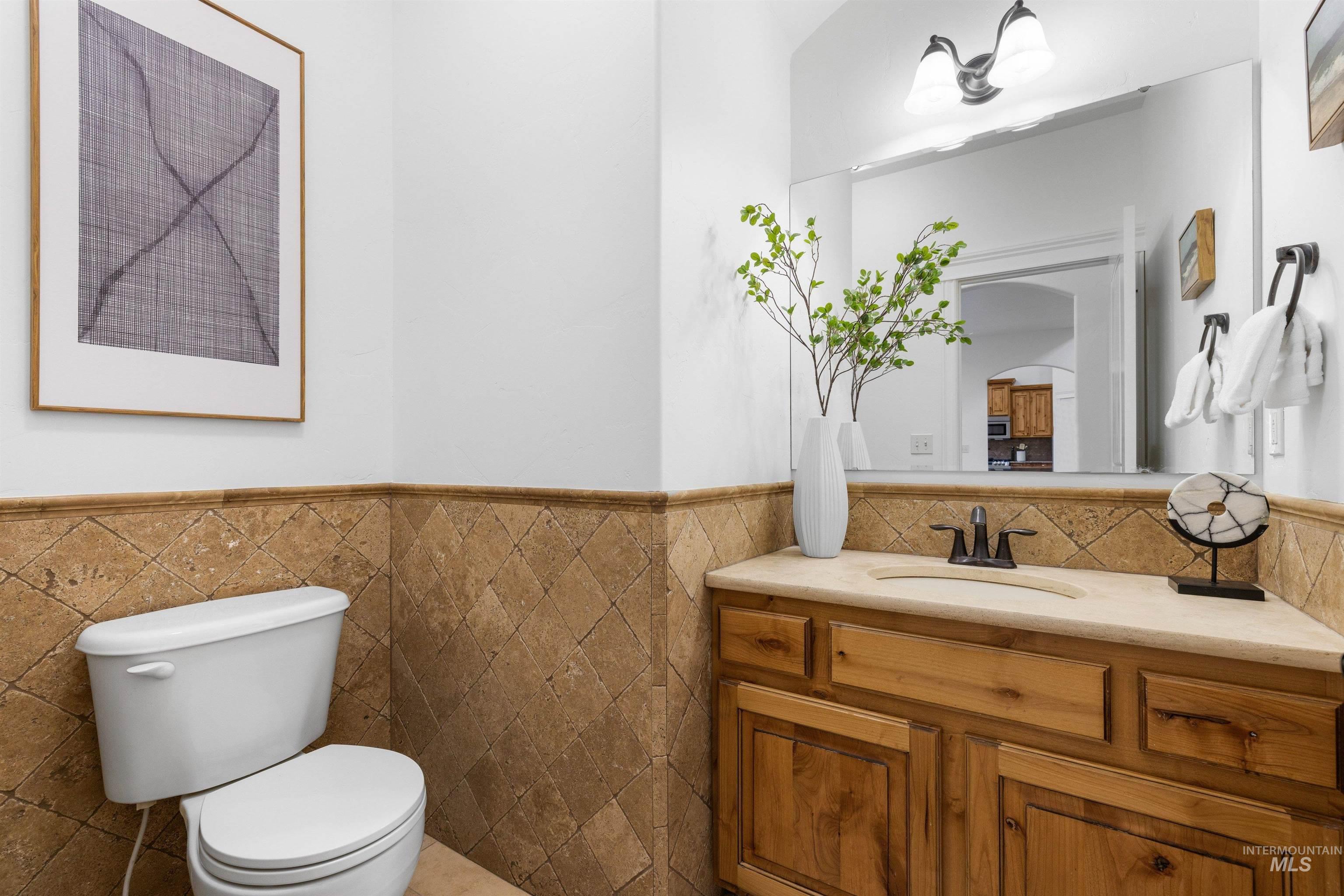 7534 N Misty Cove Avenue, Boise, Idaho 83714-5080, 4 Bedrooms, 3.5 Bathrooms, Residential For Sale, Price $789,900, 98975883