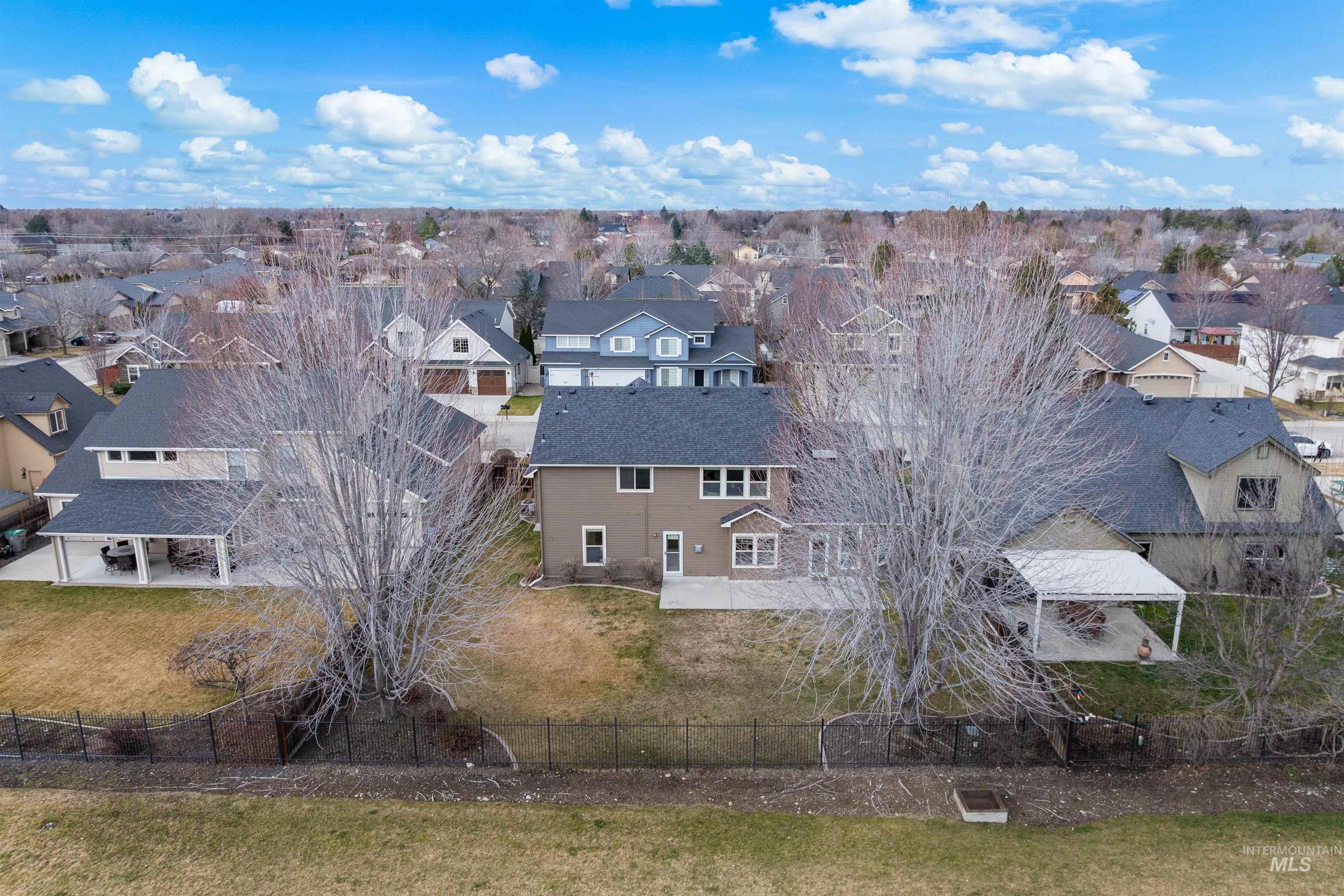 7534 N Misty Cove Avenue, Boise, Idaho 83714-5080, 4 Bedrooms, 3.5 Bathrooms, Residential For Sale, Price $789,900, 98975883