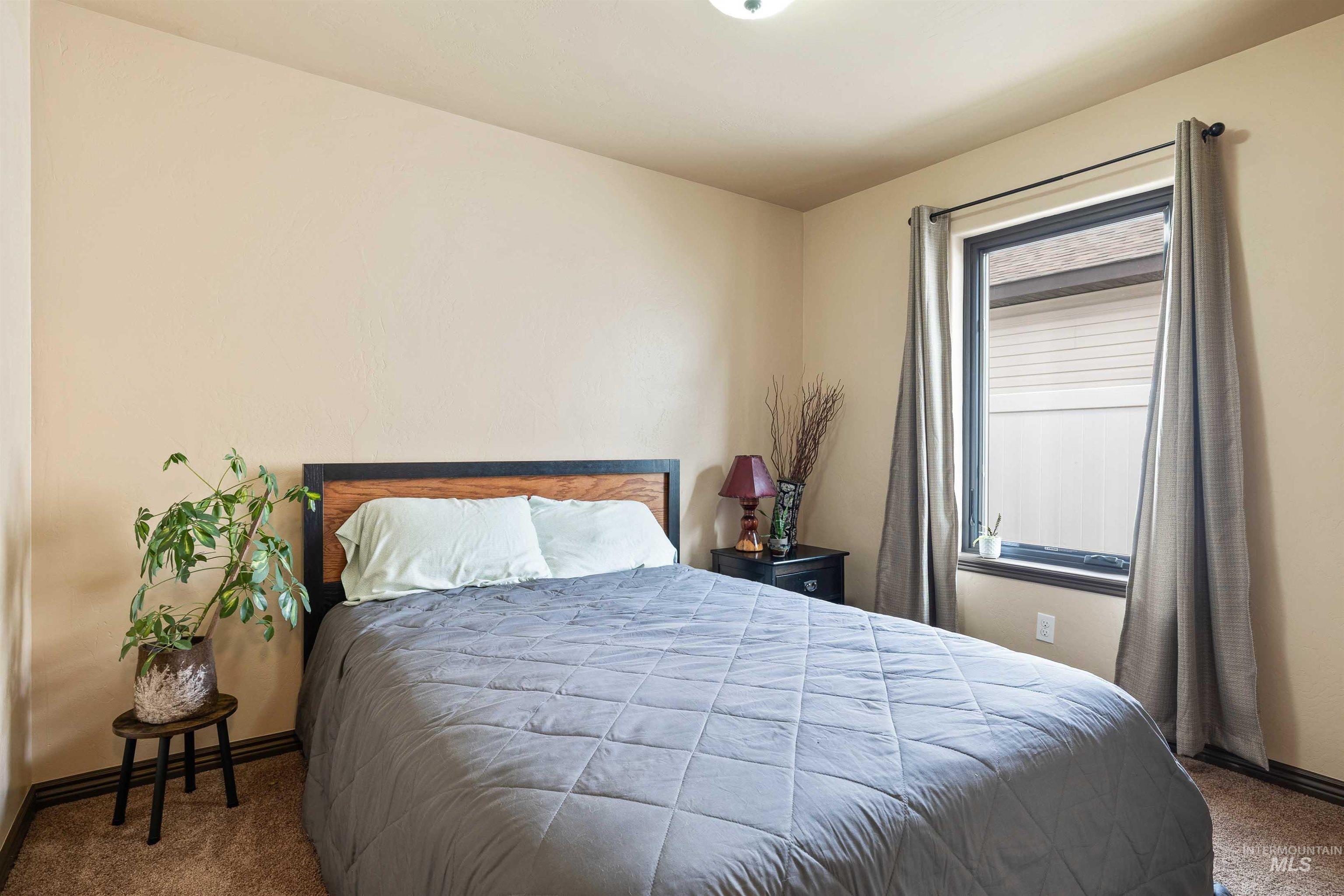 965 Bosero Way, Twin Falls, Idaho 83301, 4 Bedrooms, 2 Bathrooms, Residential For Sale, Price $389,900, 98975884