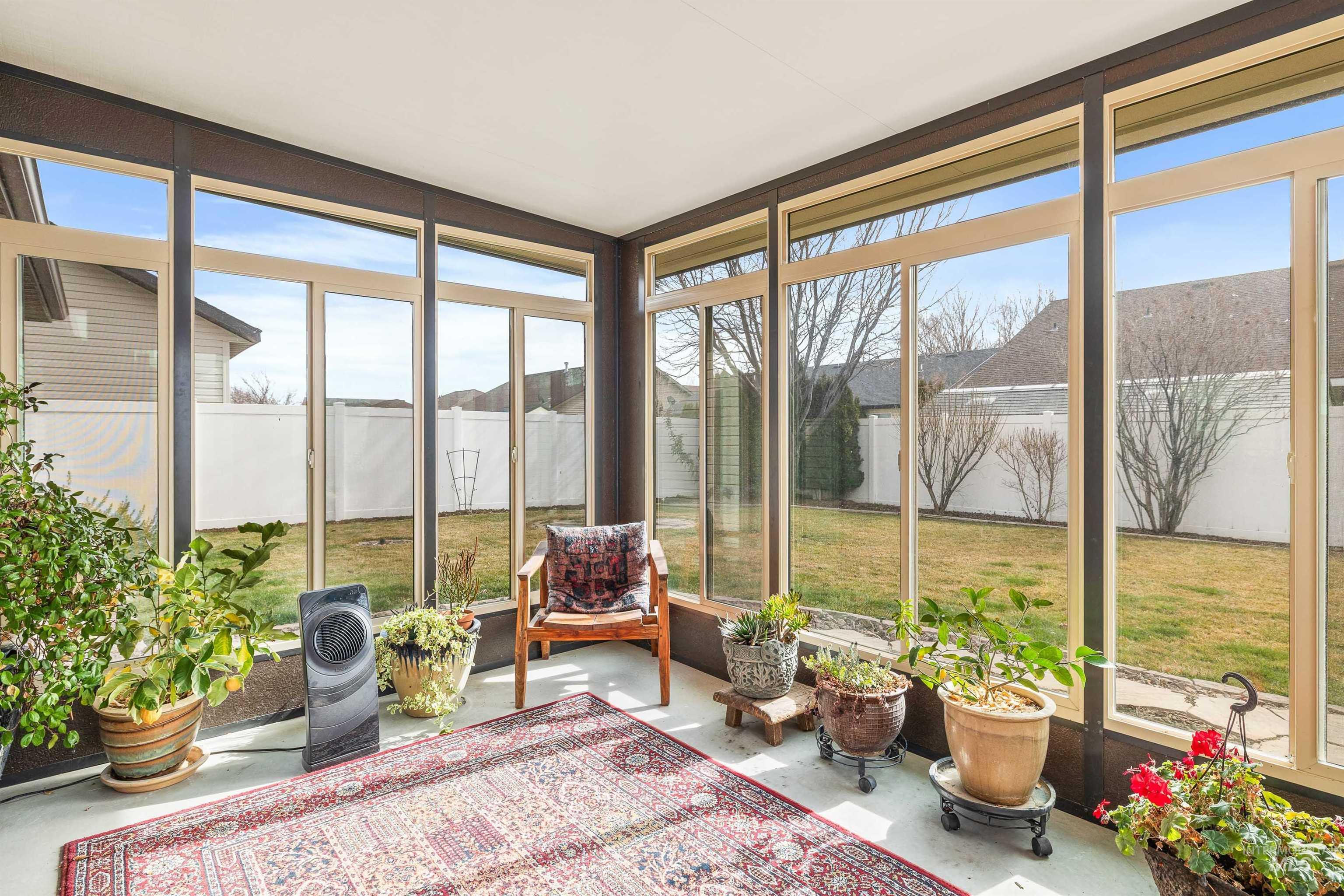 965 Bosero Way, Twin Falls, Idaho 83301, 4 Bedrooms, 2 Bathrooms, Residential For Sale, Price $389,900, 98975884