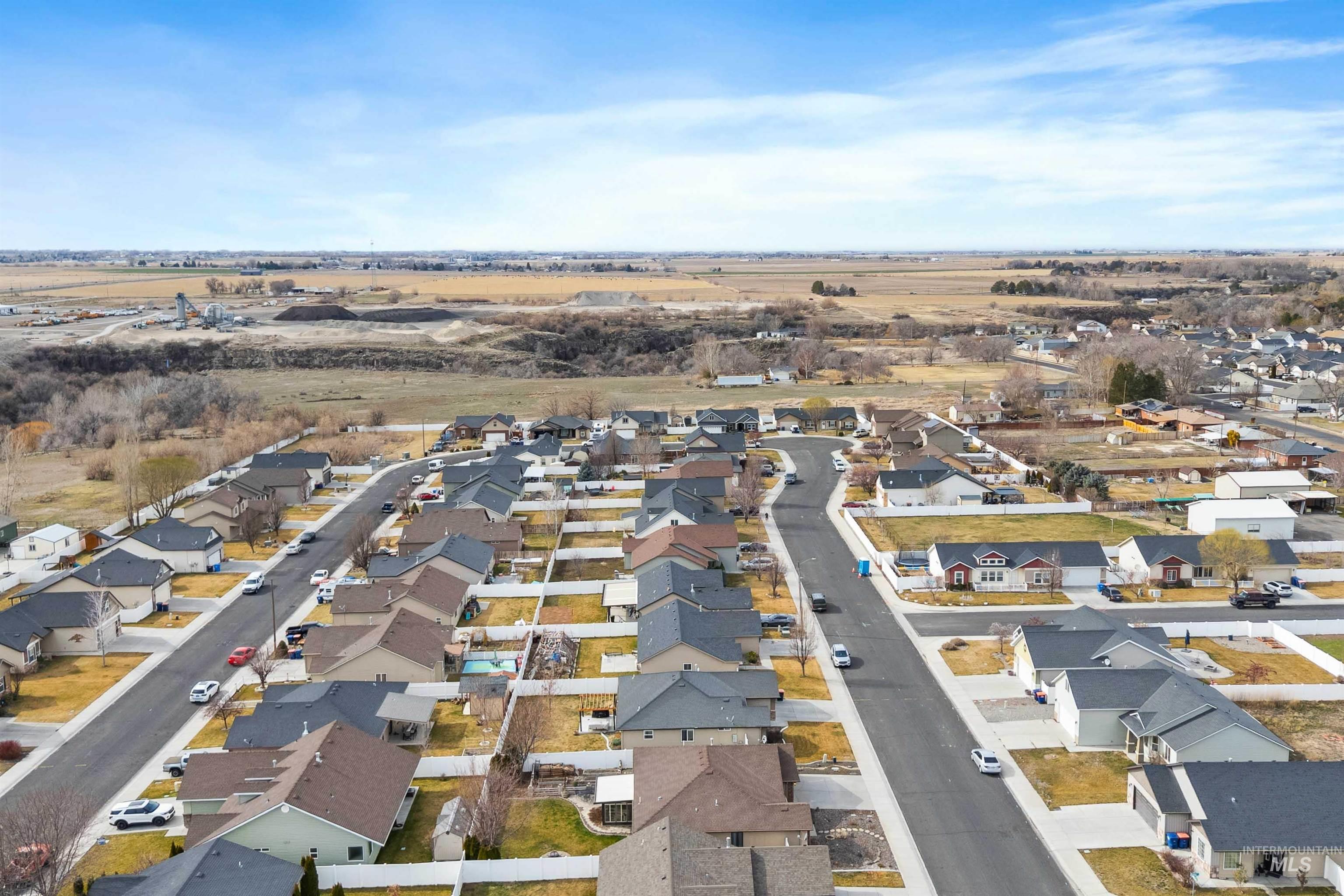 965 Bosero Way, Twin Falls, Idaho 83301, 4 Bedrooms, 2 Bathrooms, Residential For Sale, Price $389,900, 98975884