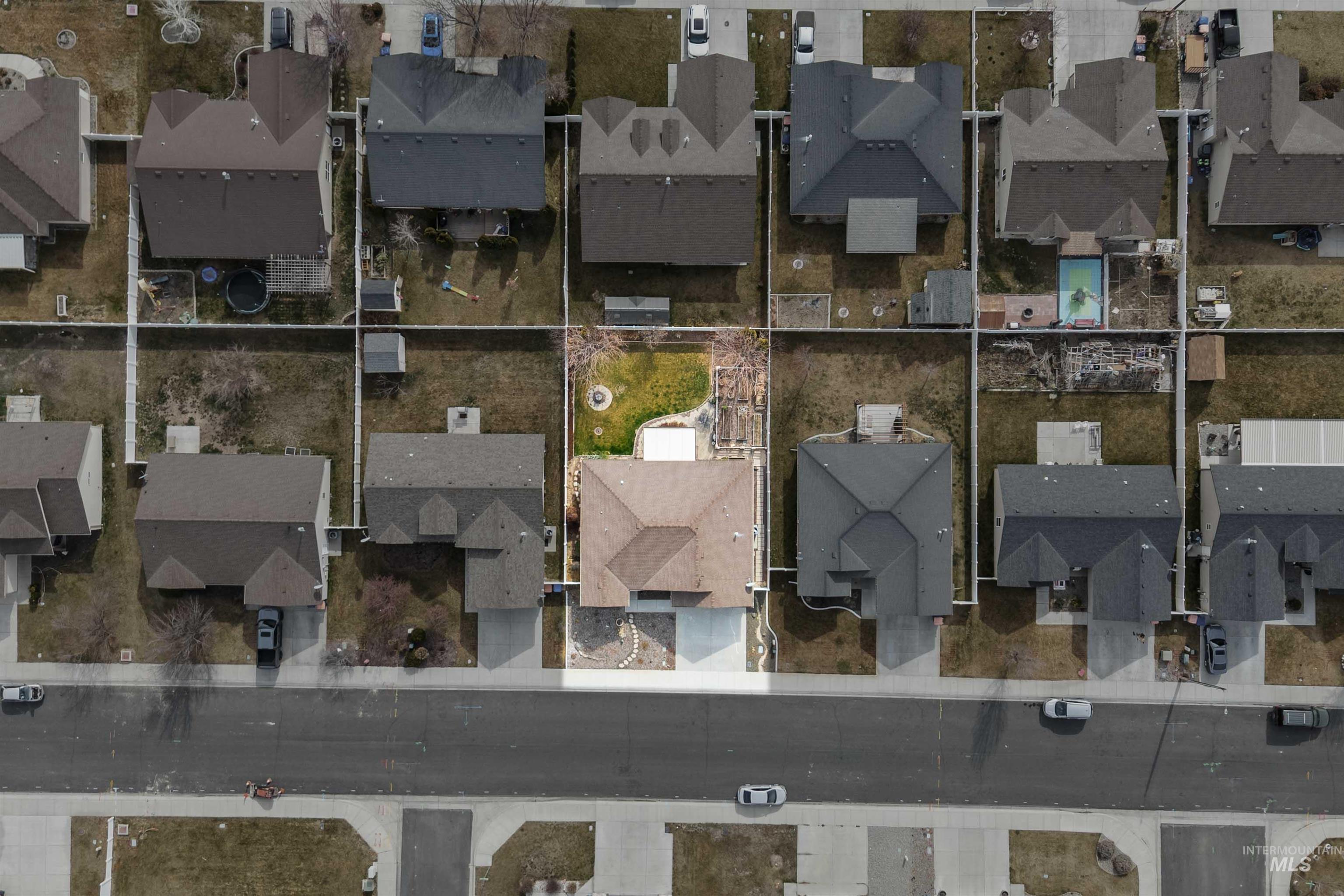 965 Bosero Way, Twin Falls, Idaho 83301, 4 Bedrooms, 2 Bathrooms, Residential For Sale, Price $389,900, 98975884