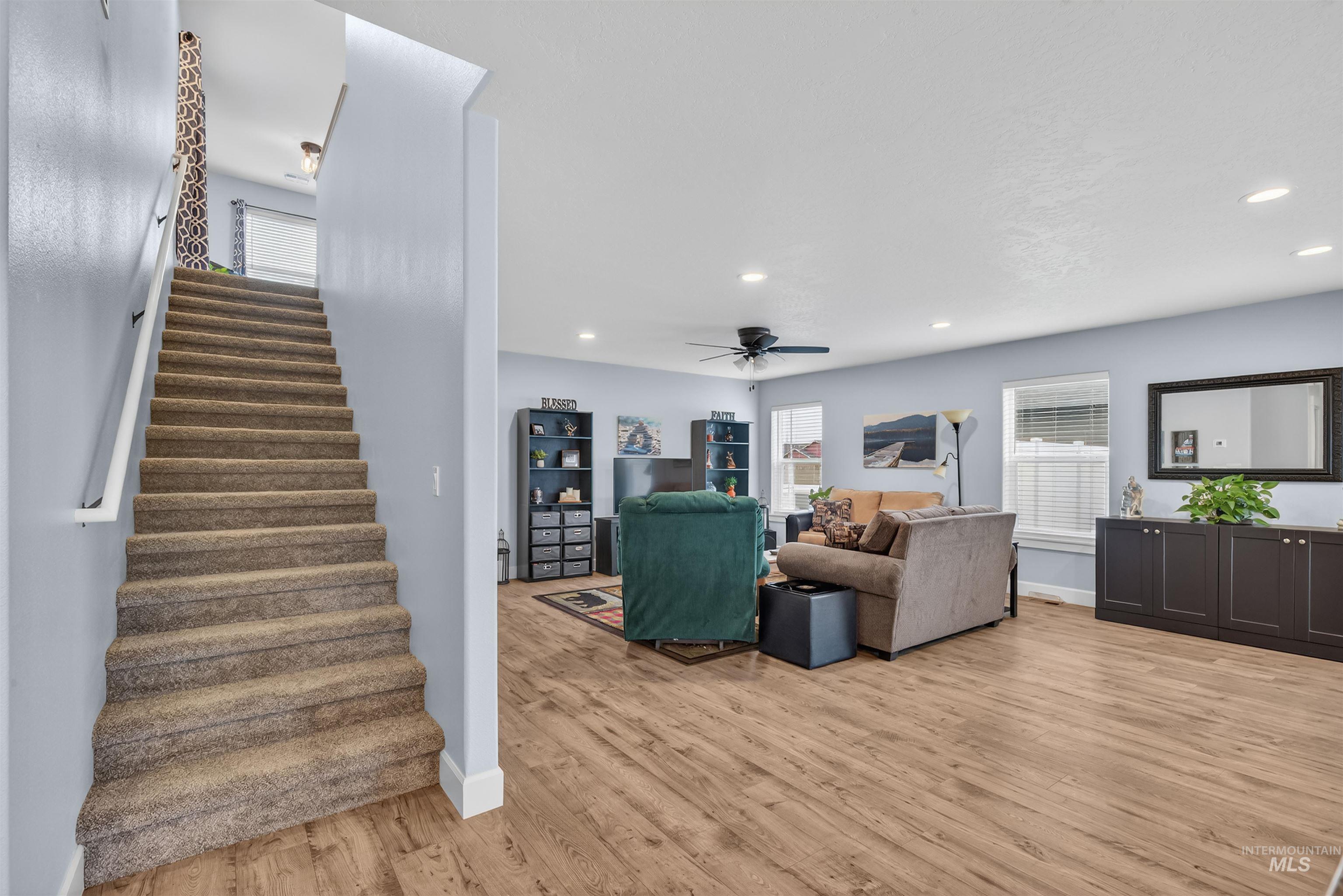 3203 Parkridge Way, Lewiston, Idaho 83501, 3 Bedrooms, 2.5 Bathrooms, Residential For Sale, Price $545,000,MLS 98975885