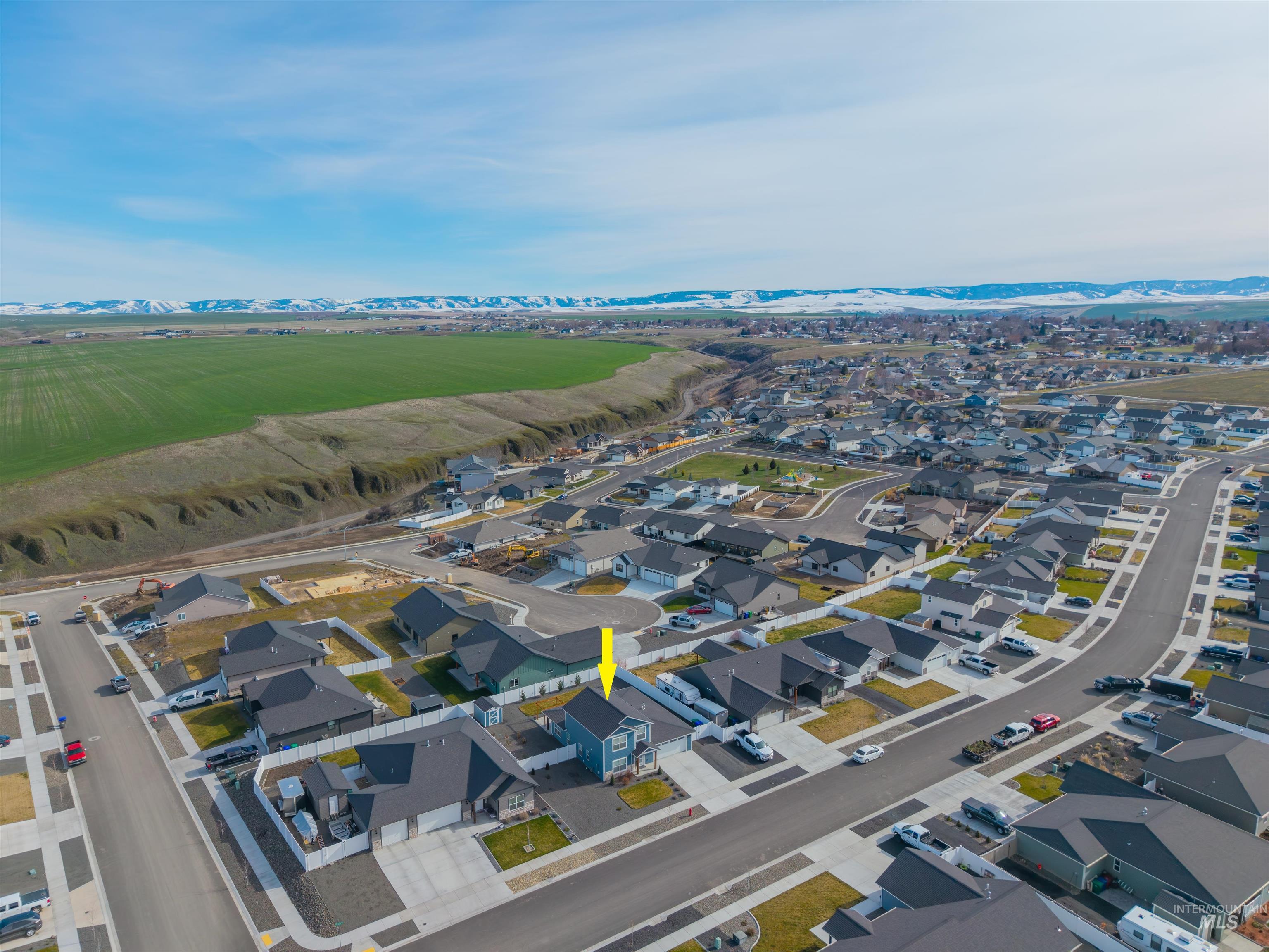 3203 Parkridge Way, Lewiston, Idaho 83501, 3 Bedrooms, 2.5 Bathrooms, Residential For Sale, Price $585,000, 98975885