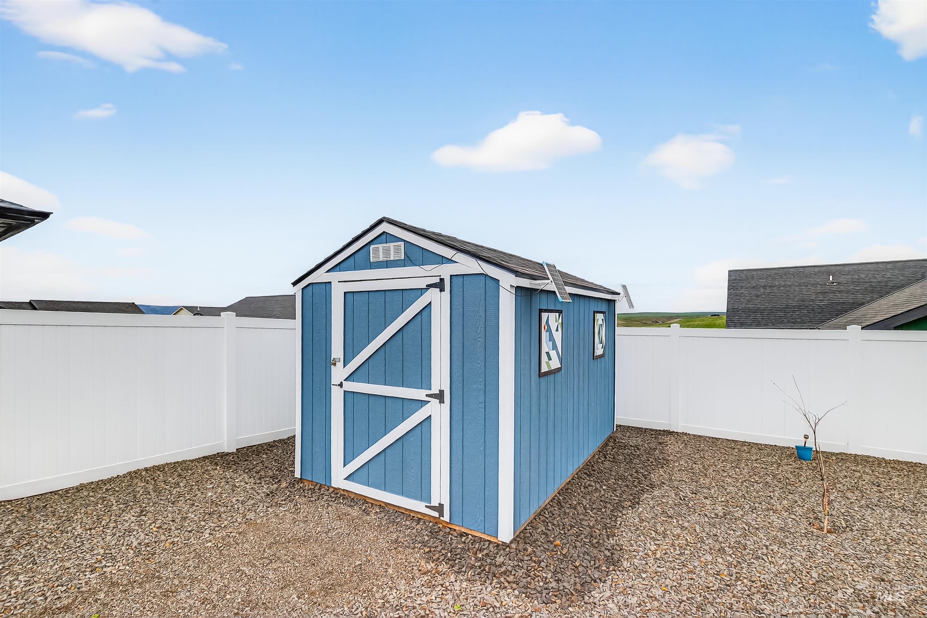 3203 Parkridge Way, Lewiston, Idaho 83501, 3 Bedrooms, 2.5 Bathrooms, Residential For Sale, Price $545,000,MLS 98975885