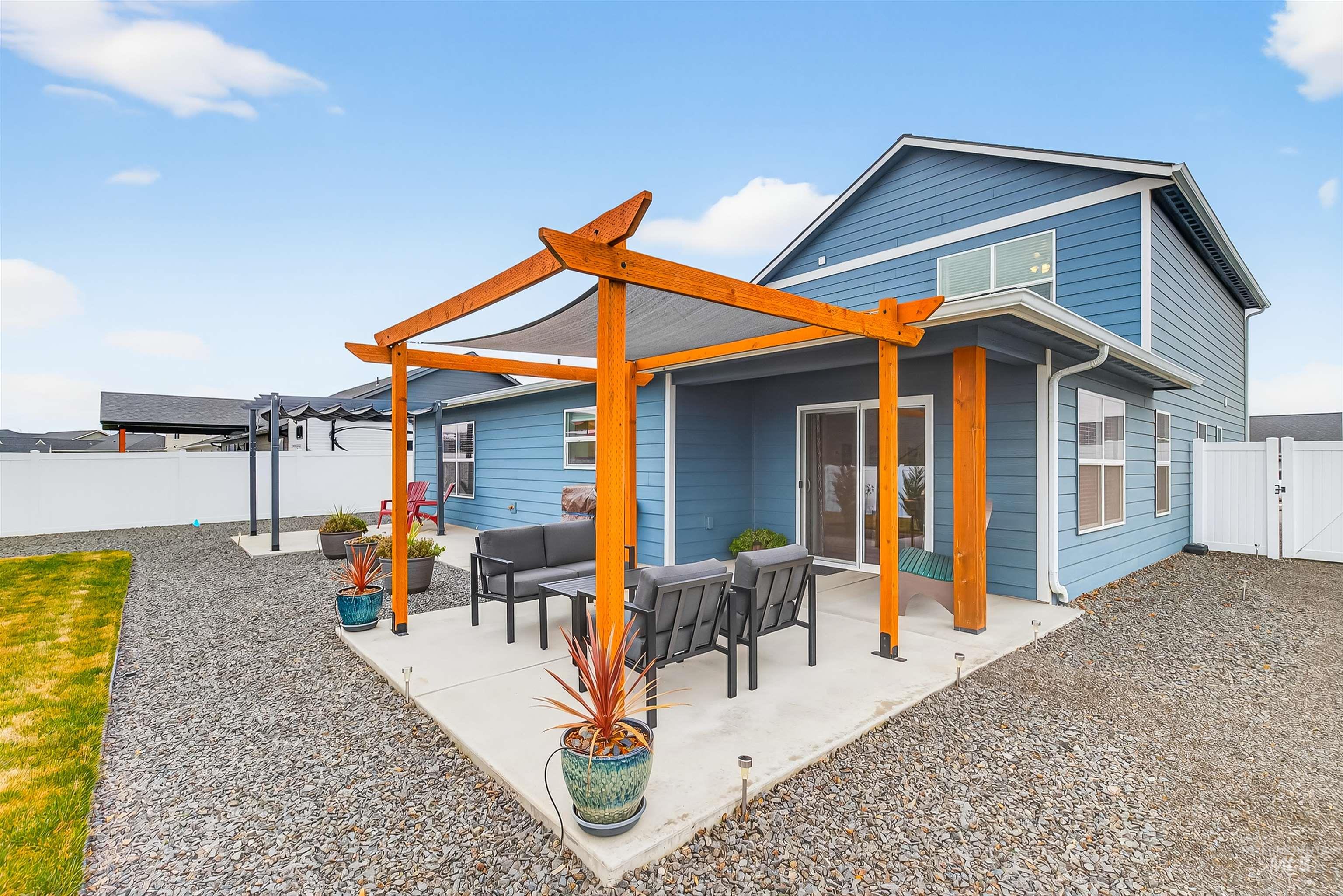 3203 Parkridge Way, Lewiston, Idaho 83501, 3 Bedrooms, 2.5 Bathrooms, Residential For Sale, Price $545,000,MLS 98975885