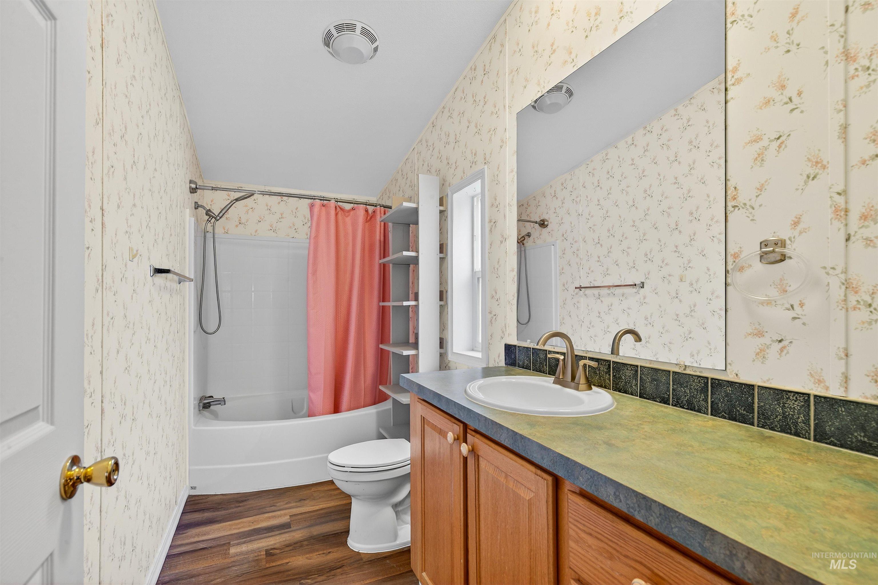 406 Main St, Kendrick, Idaho 83537, 3 Bedrooms, 2 Bathrooms, Residential For Sale, Price $295,000, 98975886