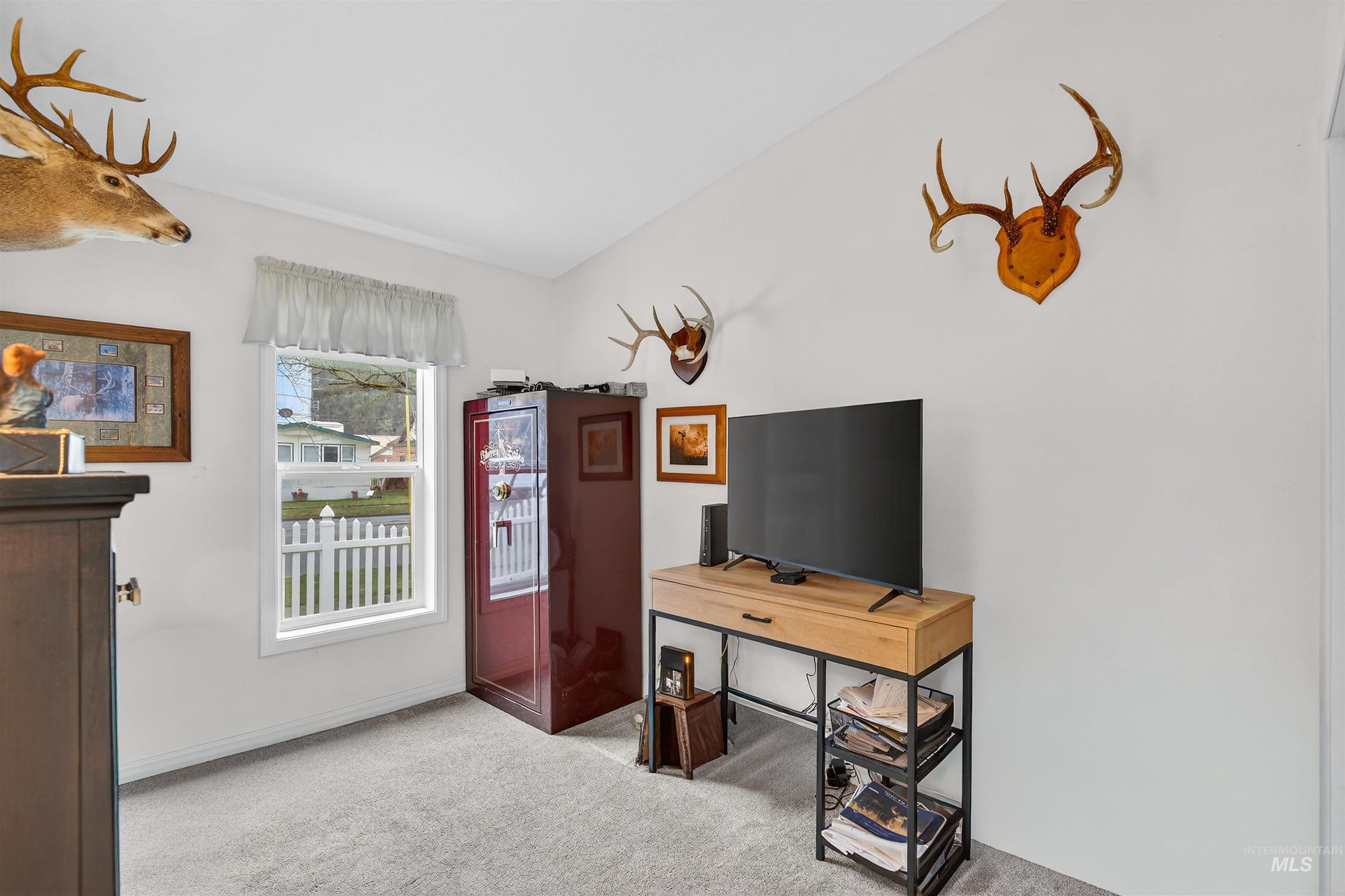 406 Main St, Kendrick, Idaho 83537, 3 Bedrooms, 2 Bathrooms, Residential For Sale, Price $295,000, 98975886