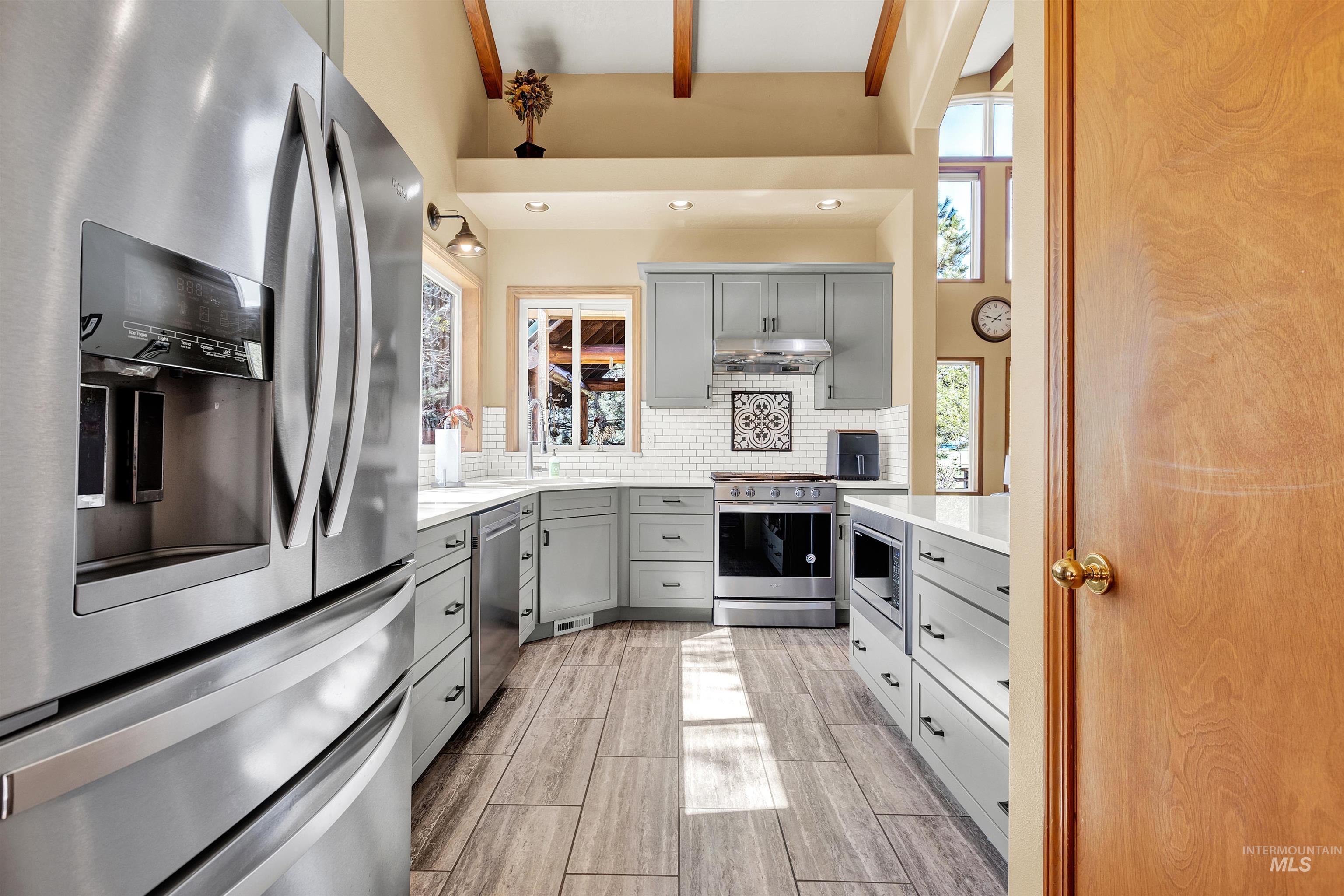 15 Skyline Lane, Garden Valley, Idaho 83622, 3 Bedrooms, 3 Bathrooms, Residential For Sale, Price $975,000, 98975887