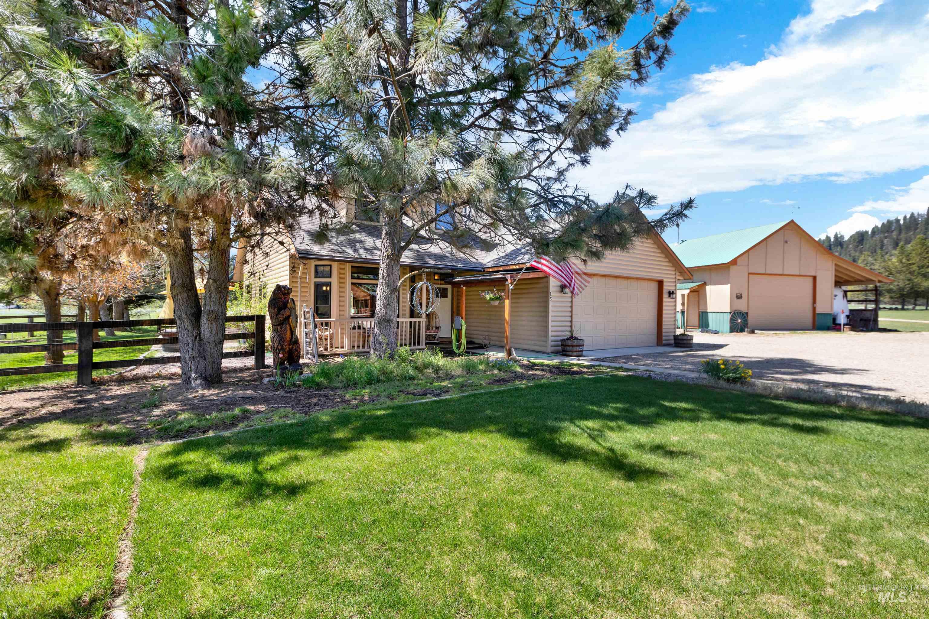 15 Skyline Lane, Garden Valley, Idaho 83622, 3 Bedrooms, 3 Bathrooms, Residential For Sale, Price $975,000, 98975887