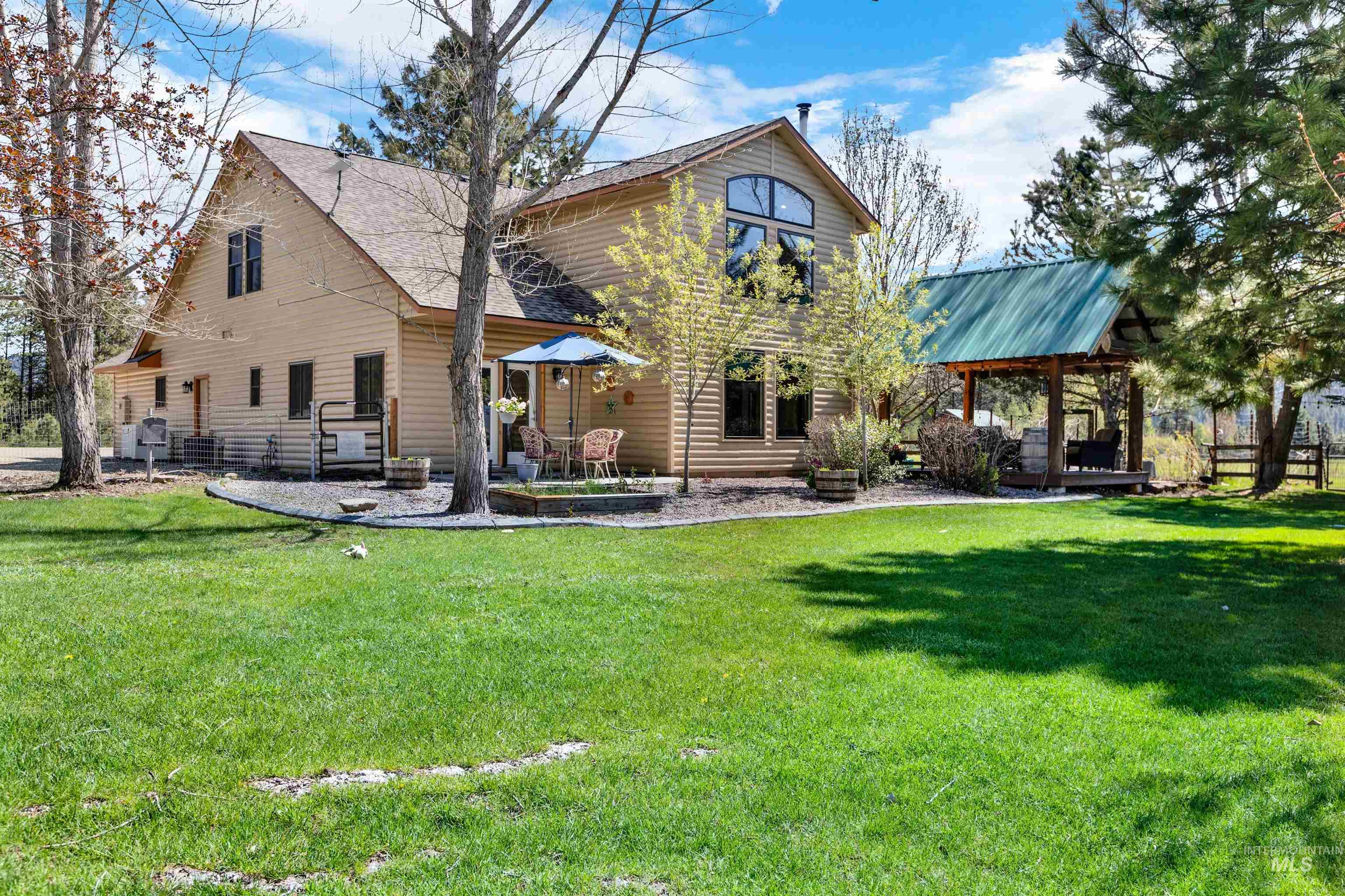 15 Skyline Lane, Garden Valley, Idaho 83622, 3 Bedrooms, 3 Bathrooms, Residential For Sale, Price $975,000, 98975887