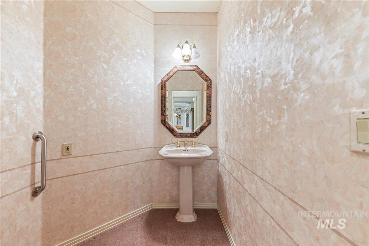 10332 W Rockwood St, Boise, Idaho 83704, 3 Bedrooms, 2.5 Bathrooms, Residential For Sale, Price $799,990, 98975888