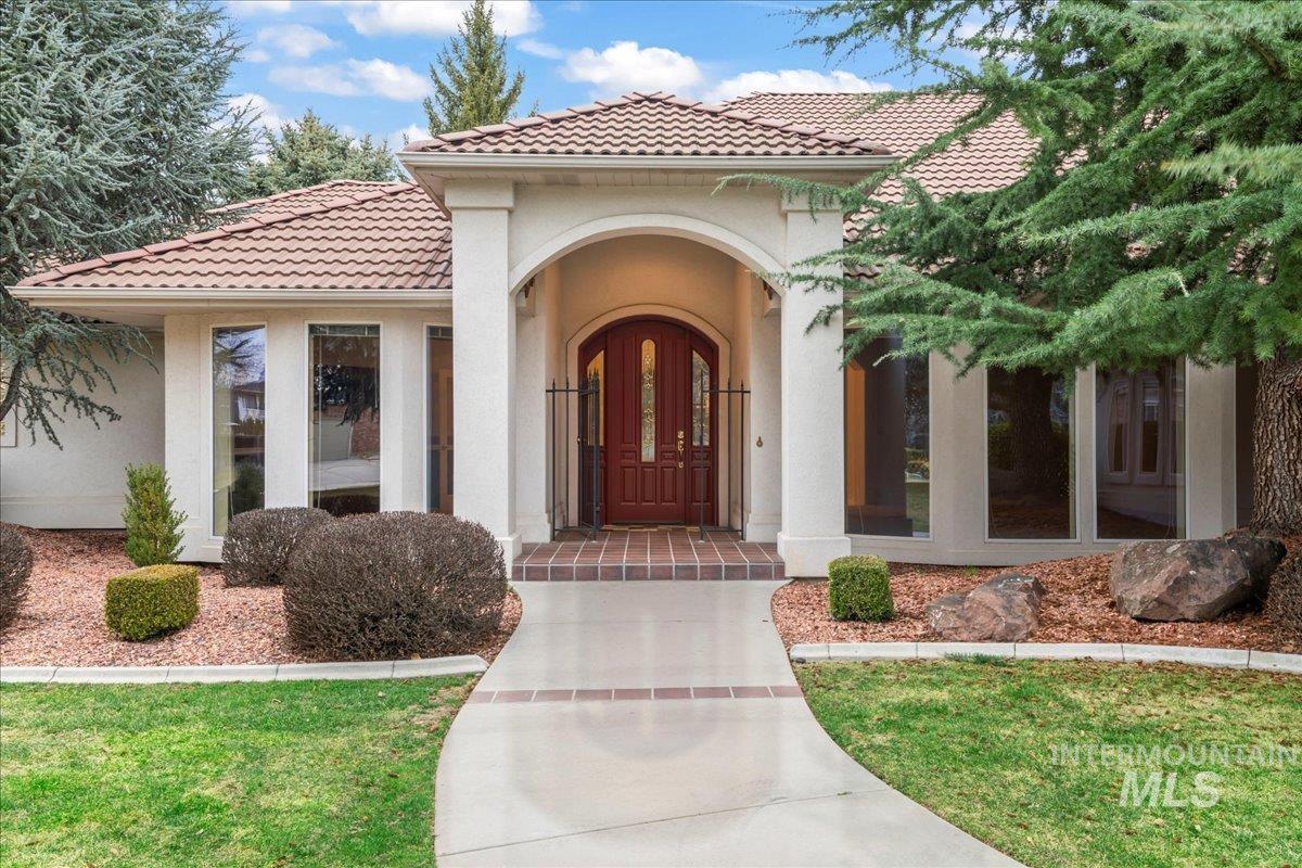 10332 W Rockwood St, Boise, Idaho 83704, 3 Bedrooms, 2.5 Bathrooms, Residential For Sale, Price $799,990, 98975888