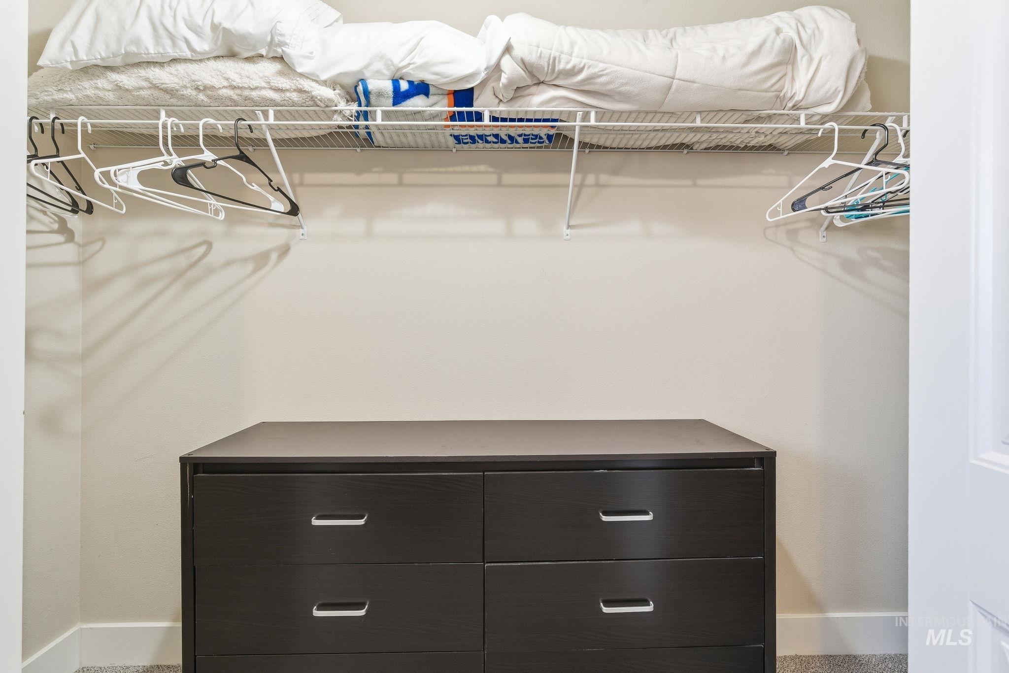 9993 W Rosecroft Dr #102, Boise, Idaho 83704, 2 Bedrooms, 2.5 Bathrooms, Residential For Sale, Price $314,900, 98975891