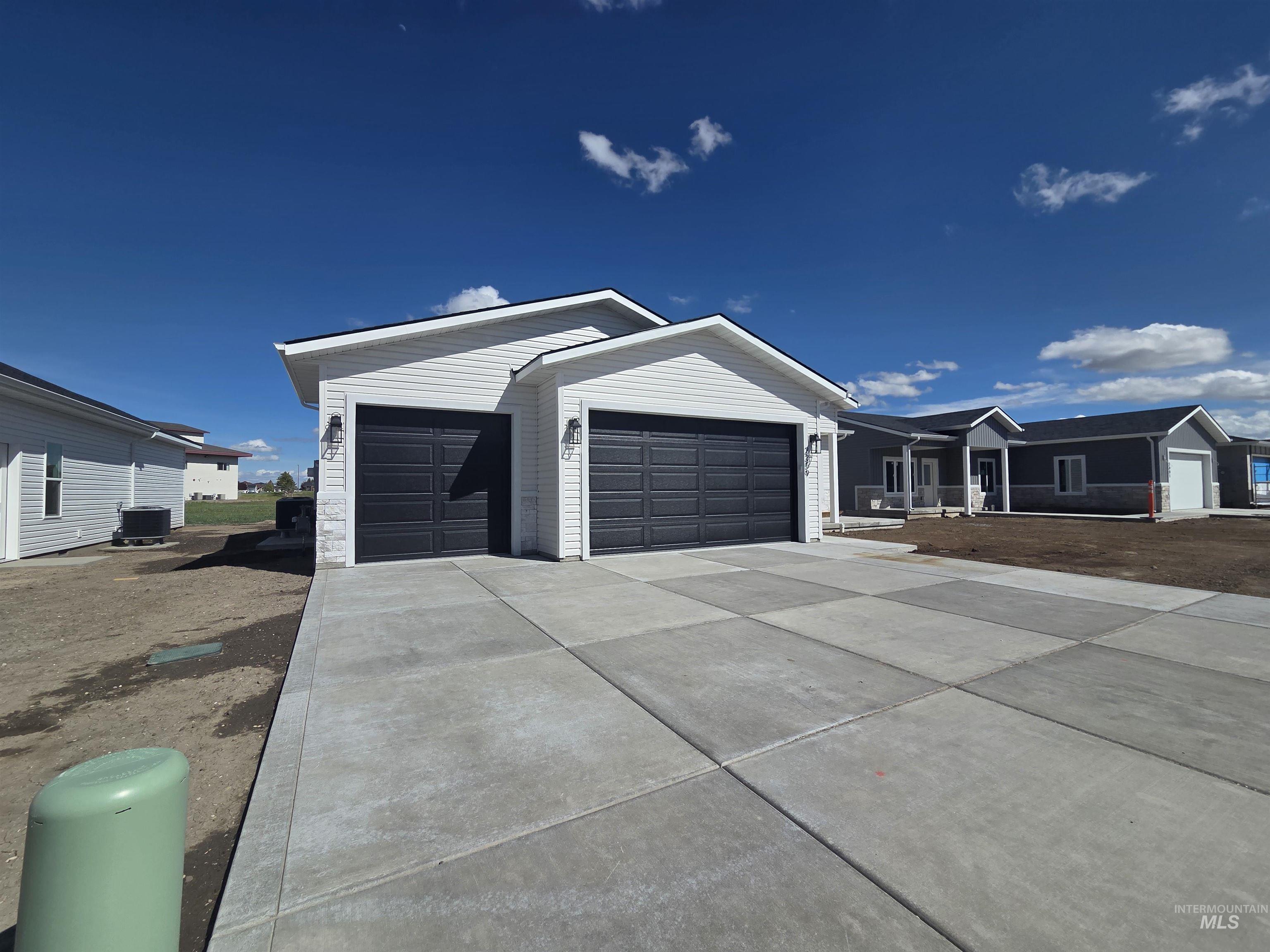 2359 Bristol Avenue, Burley, Idaho 83318, 3 Bedrooms, 2 Bathrooms, Residential For Sale, Price $346,359,MLS 98975892