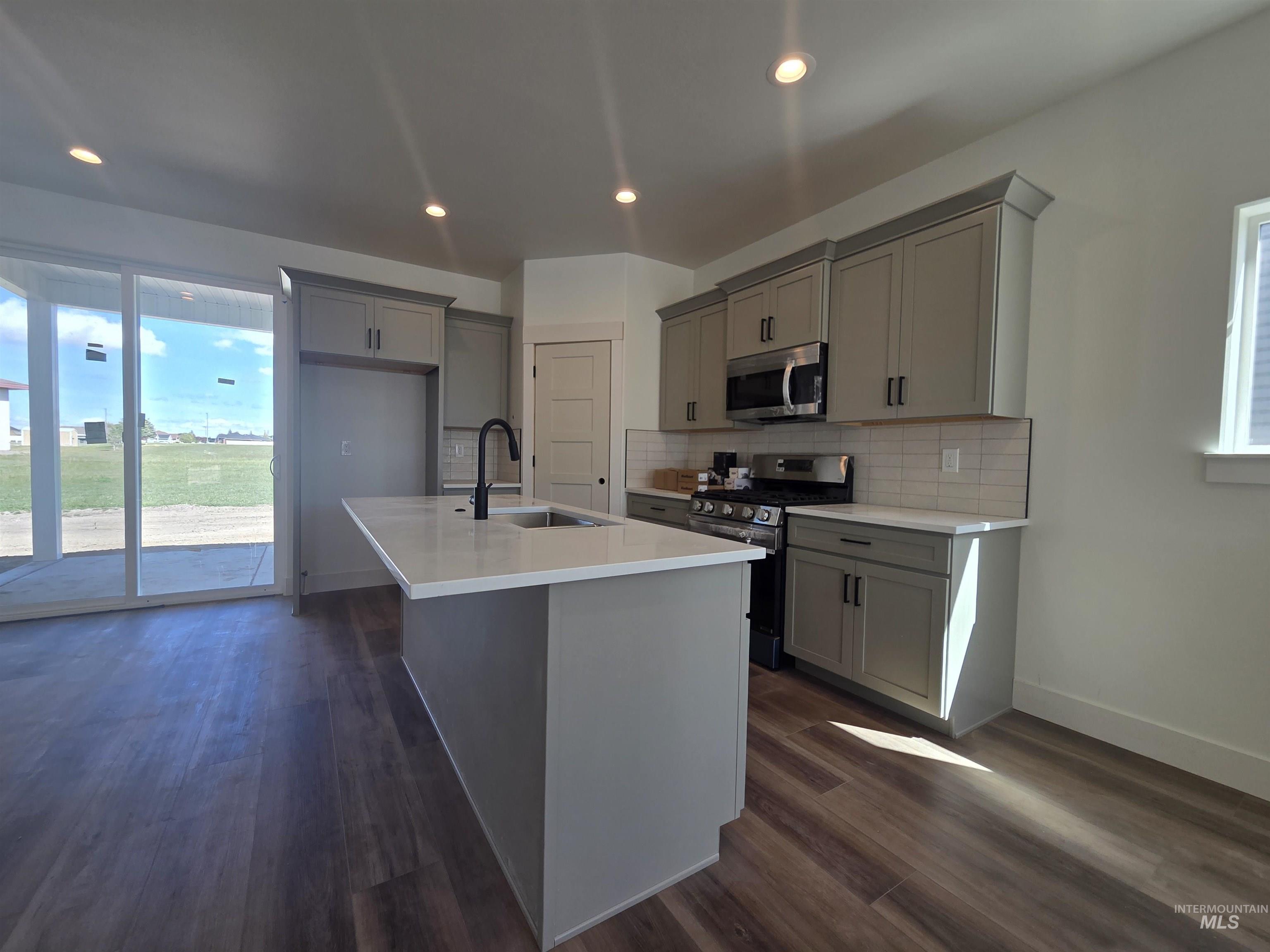 2359 Bristol Avenue, Burley, Idaho 83318, 3 Bedrooms, 2 Bathrooms, Residential For Sale, Price $346,359,MLS 98975892