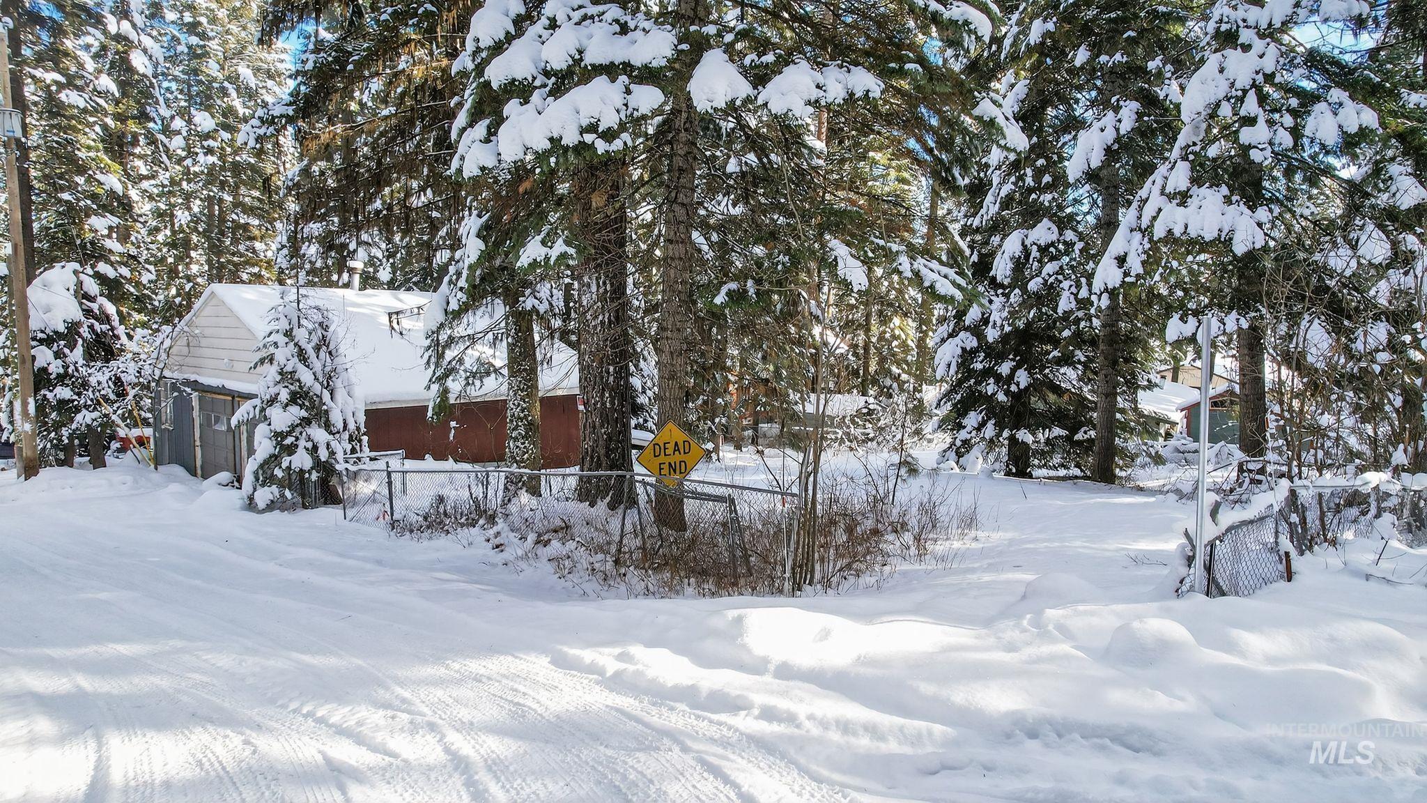 654 Bings Rd, Cascade, Idaho 83611, 3 Bedrooms, 2 Bathrooms, Residential For Sale, Price $649,000, 98975896