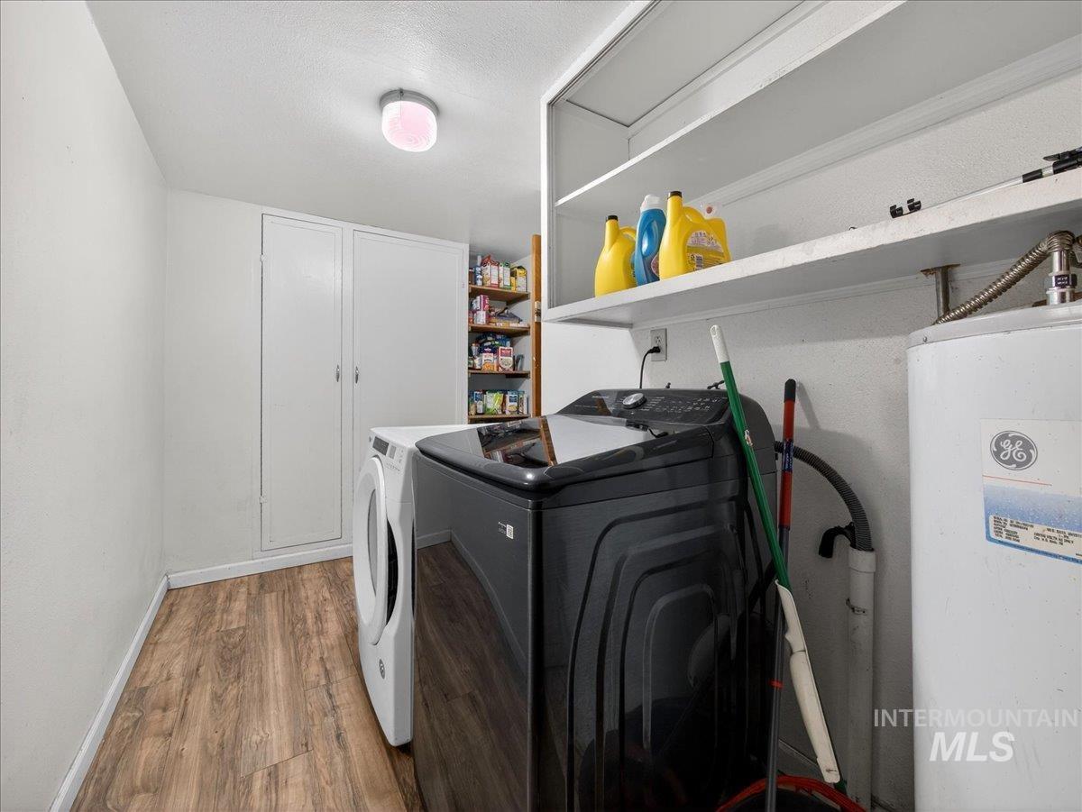 512 S Hayes Ave, Emmett, Idaho 83617, 2 Bedrooms, 1 Bathroom, Residential For Sale, Price $285,000, 98975897