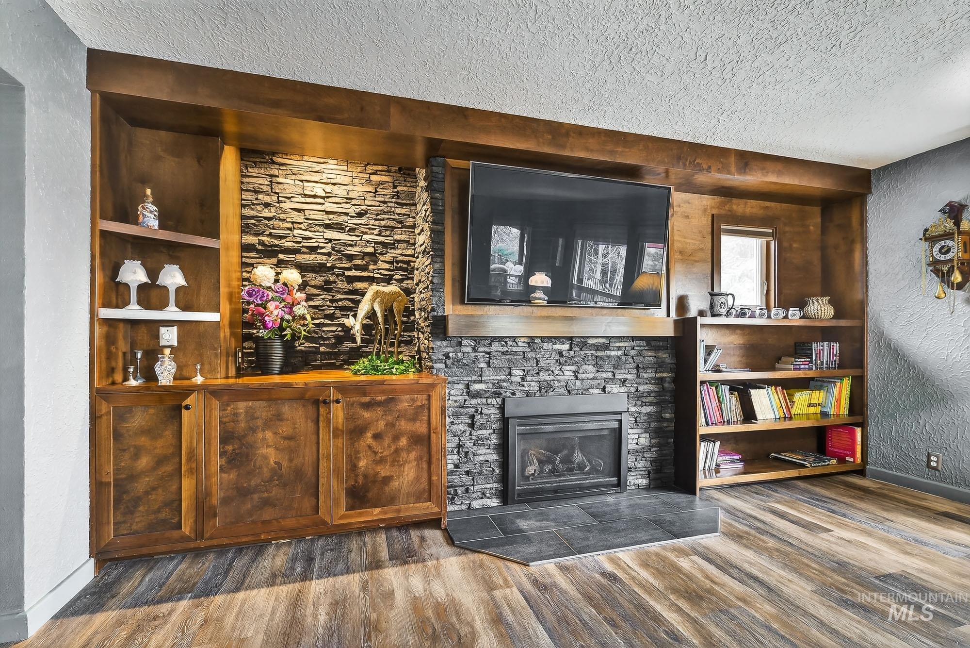 313 Sunrise Dr., Payette, Idaho 83661, 5 Bedrooms, 2 Bathrooms, Residential For Sale, Price $659,900, 98975901