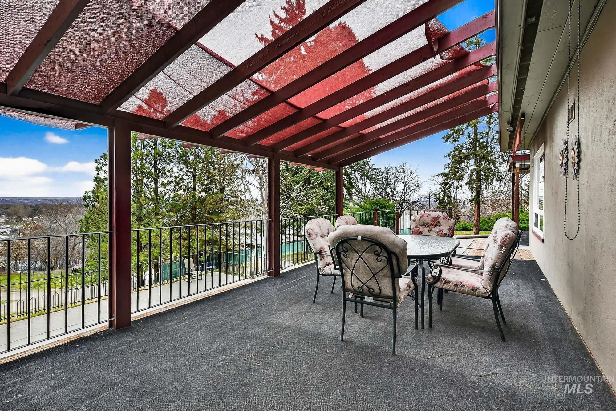 313 Sunrise Dr., Payette, Idaho 83661, 5 Bedrooms, 2 Bathrooms, Residential For Sale, Price $659,900, 98975901