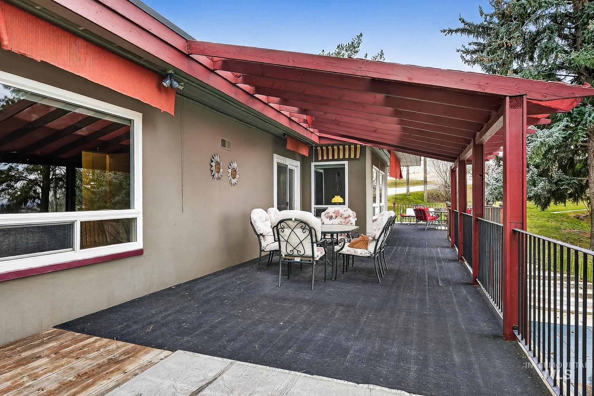 313 Sunrise Dr., Payette, Idaho 83661, 5 Bedrooms, 2 Bathrooms, Residential For Sale, Price $659,900, 98975901