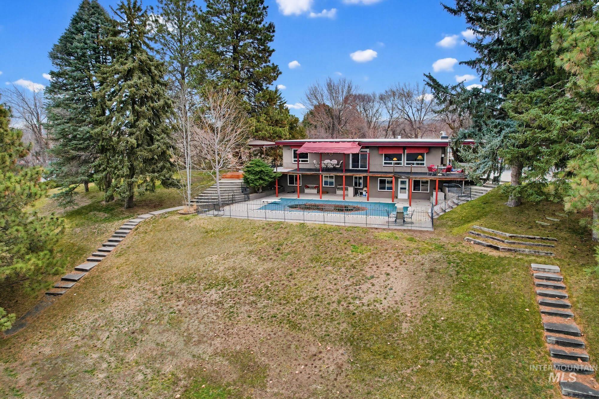 313 Sunrise Dr., Payette, Idaho 83661, 5 Bedrooms, 2 Bathrooms, Residential For Sale, Price $659,900, 98975901