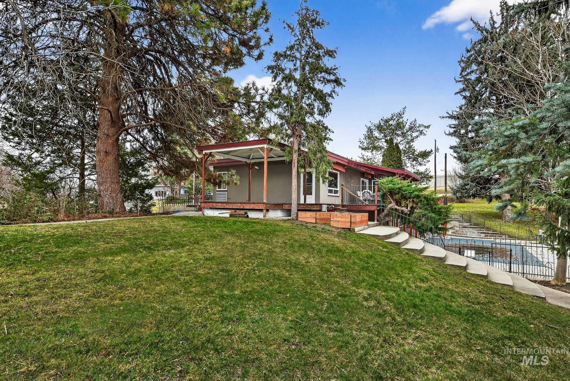 313 Sunrise Dr., Payette, Idaho 83661, 5 Bedrooms, 2 Bathrooms, Residential For Sale, Price $639,900,MLS 98975901
