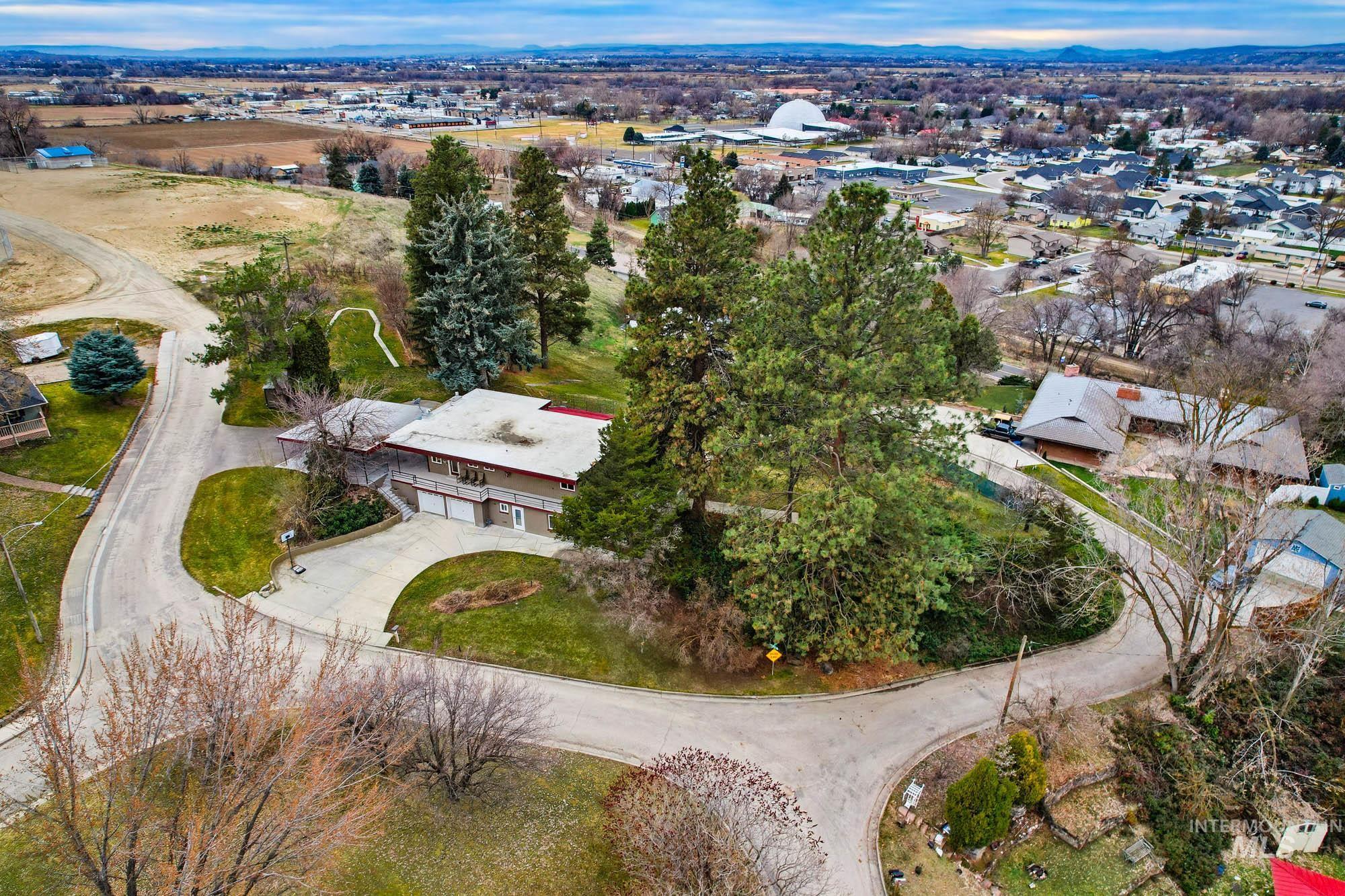 313 Sunrise Dr., Payette, Idaho 83661, 5 Bedrooms, 2 Bathrooms, Residential For Sale, Price $659,900, 98975901