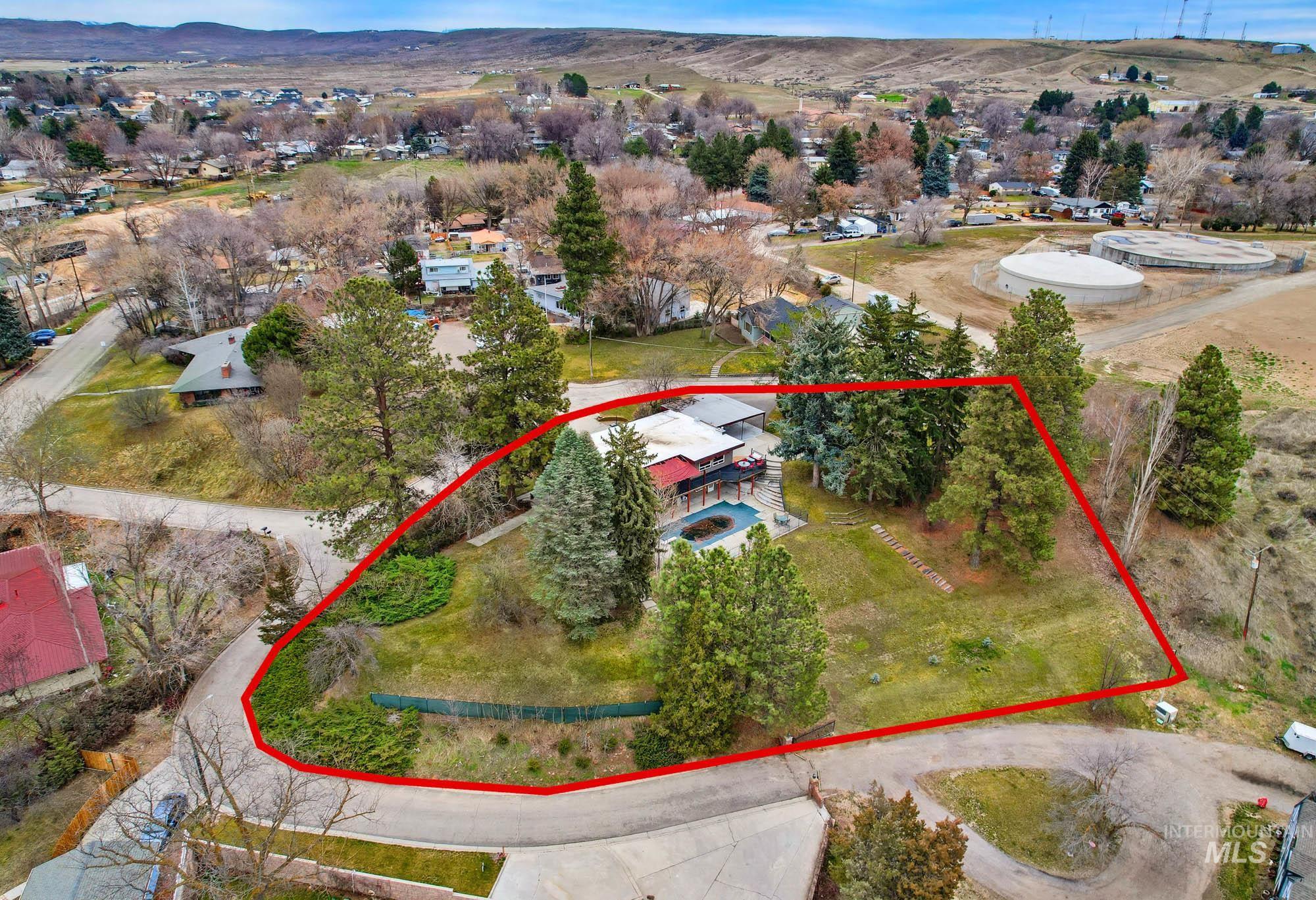 313 Sunrise Dr., Payette, Idaho 83661, 5 Bedrooms, 2 Bathrooms, Residential For Sale, Price $659,900, 98975901