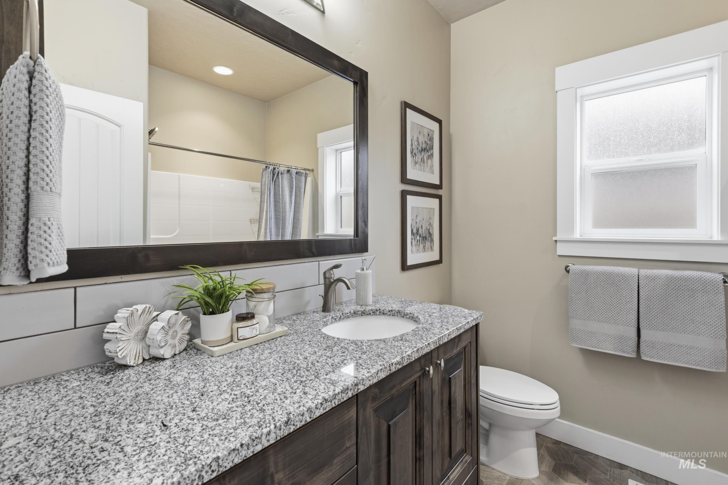 15339 Flora Springs Way, Caldwell, Idaho 83607, 4 Bedrooms, 2 Bathrooms, Residential For Sale, Price $514,900, 98975908