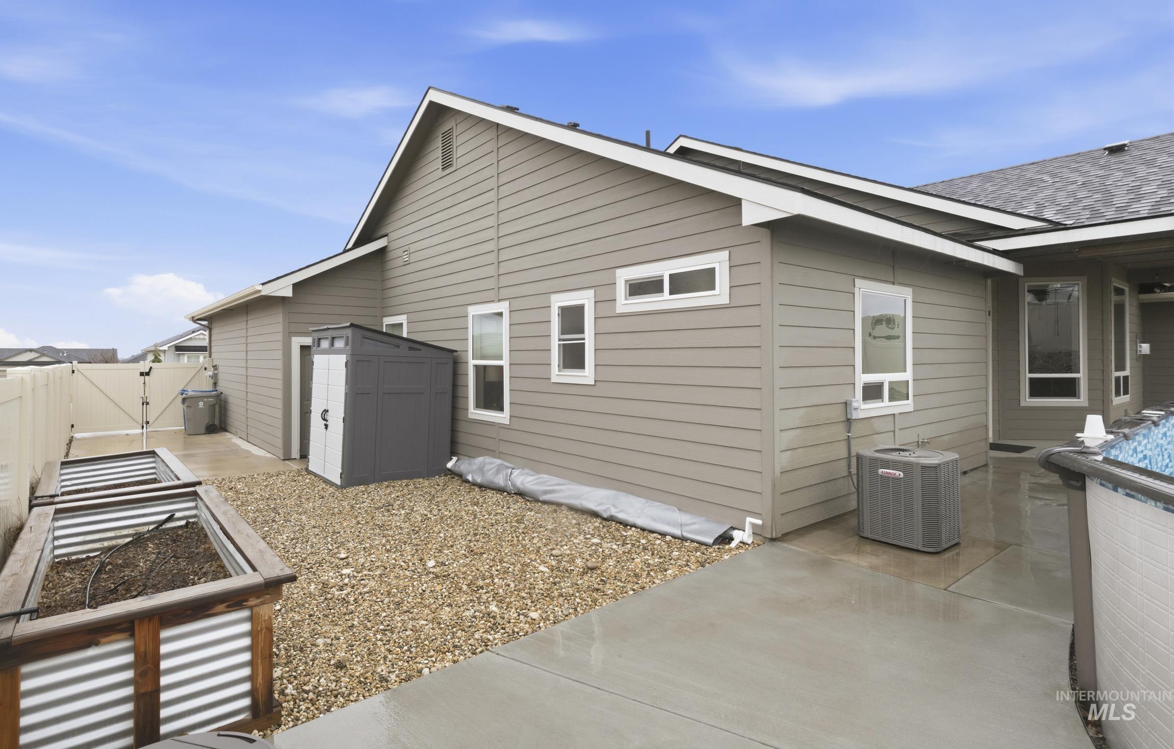 15339 Flora Springs Way, Caldwell, Idaho 83607, 4 Bedrooms, 2 Bathrooms, Residential For Sale, Price $514,900, 98975908