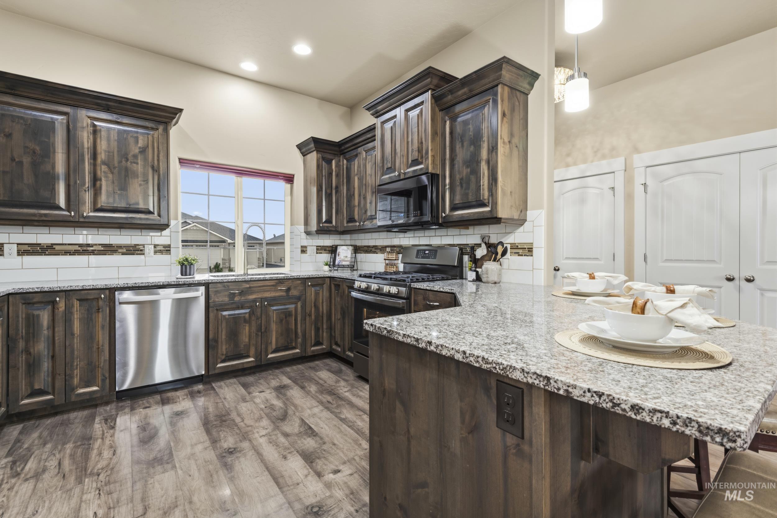 15339 Flora Springs Way, Caldwell, Idaho 83607, 4 Bedrooms, 2 Bathrooms, Residential For Sale, Price $514,900, 98975908