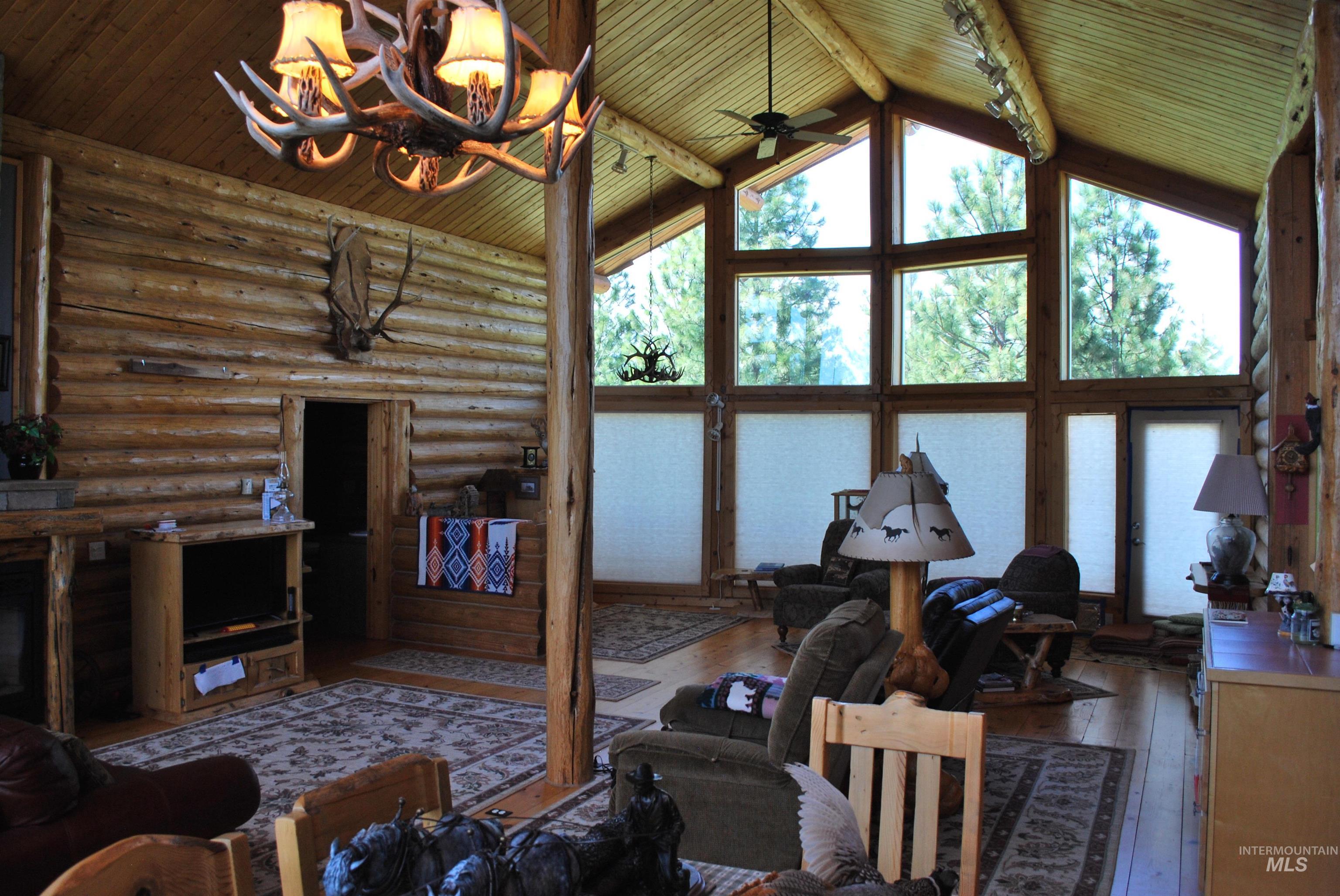 4975 Middle Road, Lenore, Idaho 83541, 1 Bedroom, 1.5 Bathrooms, Residential For Sale, Price $1,950,000, 98975911