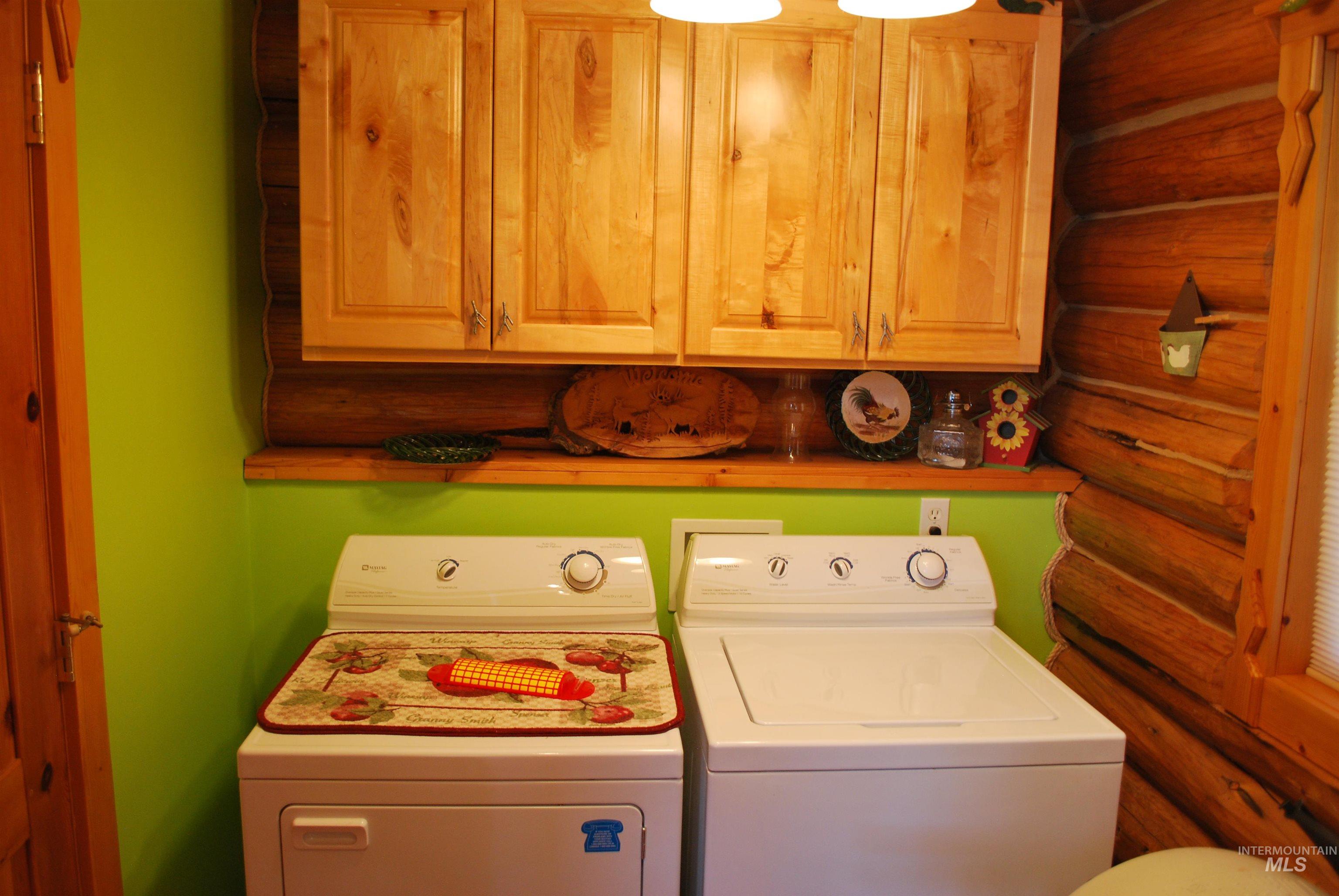 4975 Middle Road, Lenore, Idaho 83541, 1 Bedroom, 1.5 Bathrooms, Residential For Sale, Price $1,350,000, 98975912