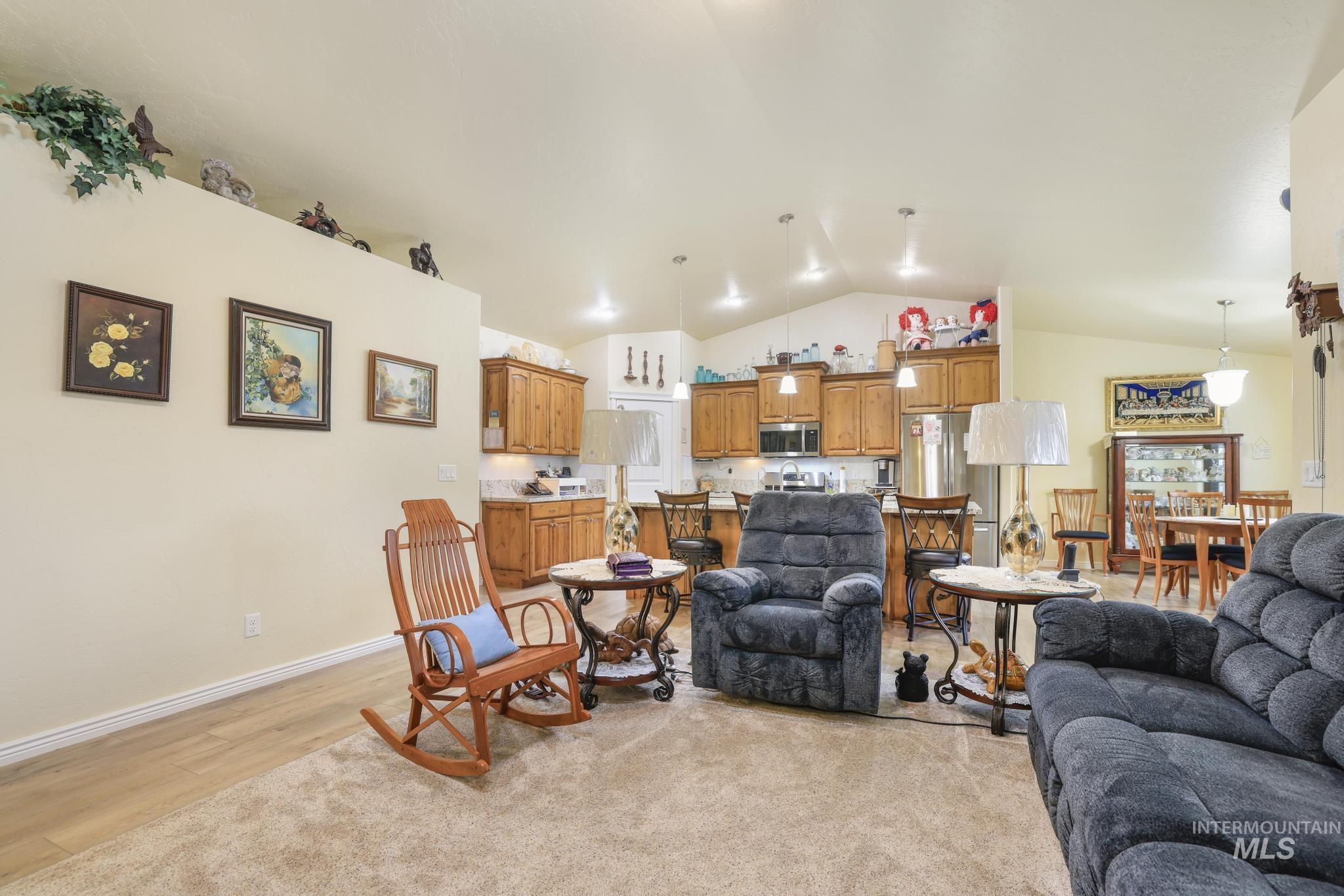 604 Reese Road, Twin Falls, Idaho 83301, 4 Bedrooms, 2 Bathrooms, Residential For Sale, Price $499,900,MLS 98975913