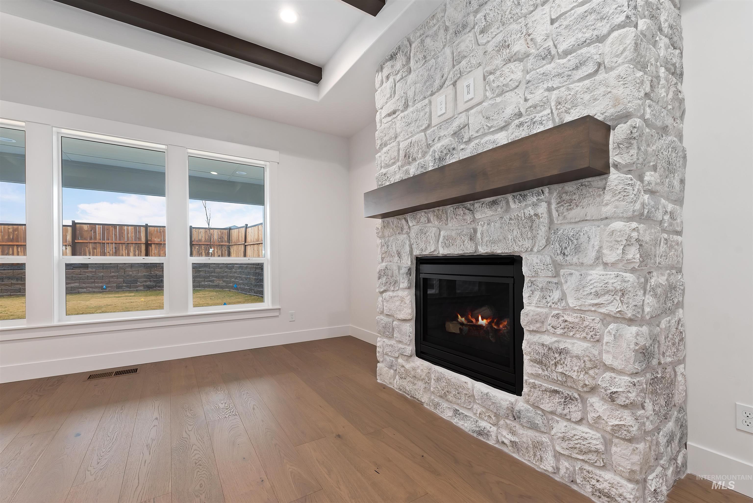 10764 W Barnbougle Ln, Kuna, Idaho 83634, 4 Bedrooms, 3 Bathrooms, Residential For Sale, Price $799,880, 98975917