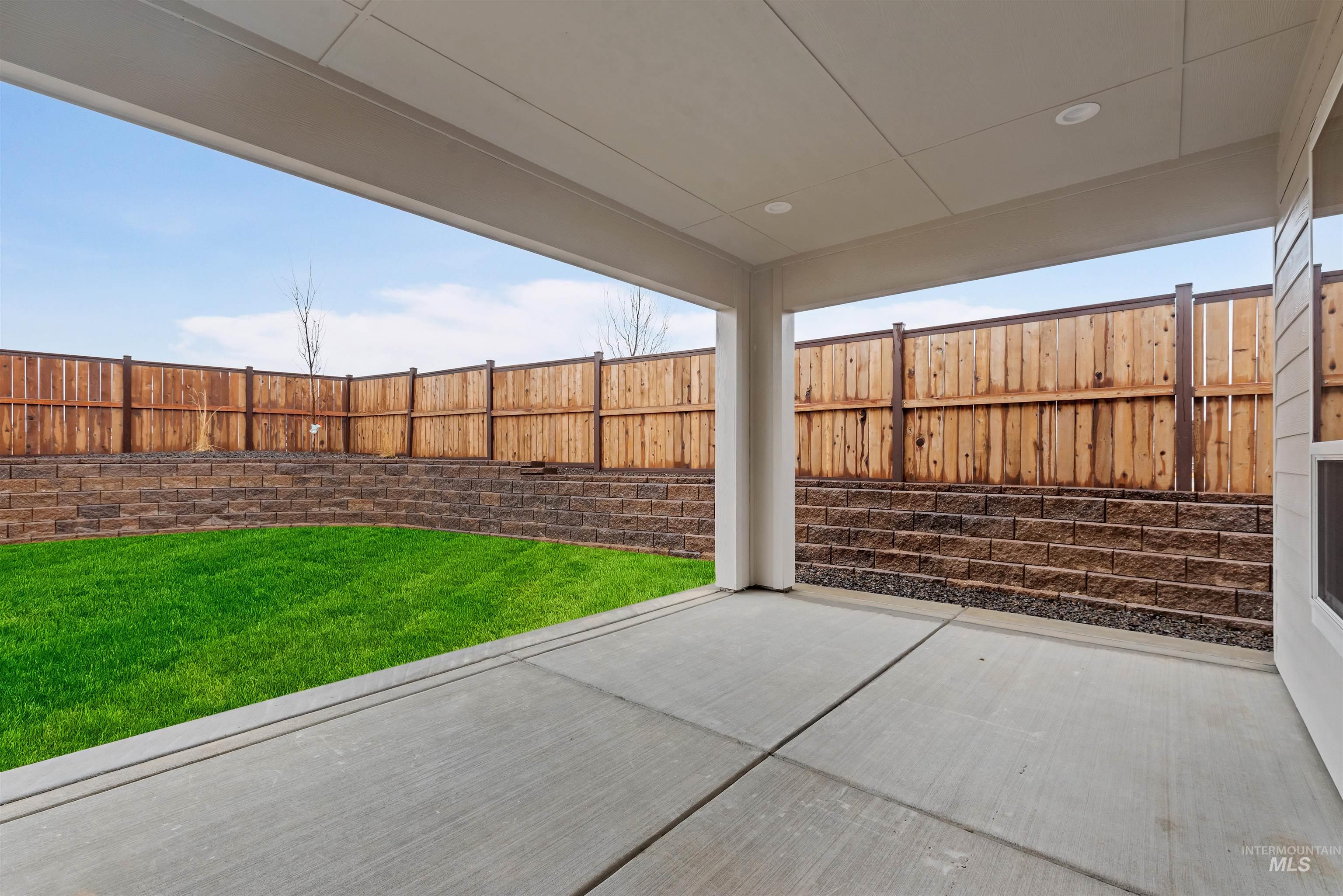 10764 W Barnbougle Ln, Kuna, Idaho 83634, 4 Bedrooms, 3 Bathrooms, Residential For Sale, Price $799,880, 98975917