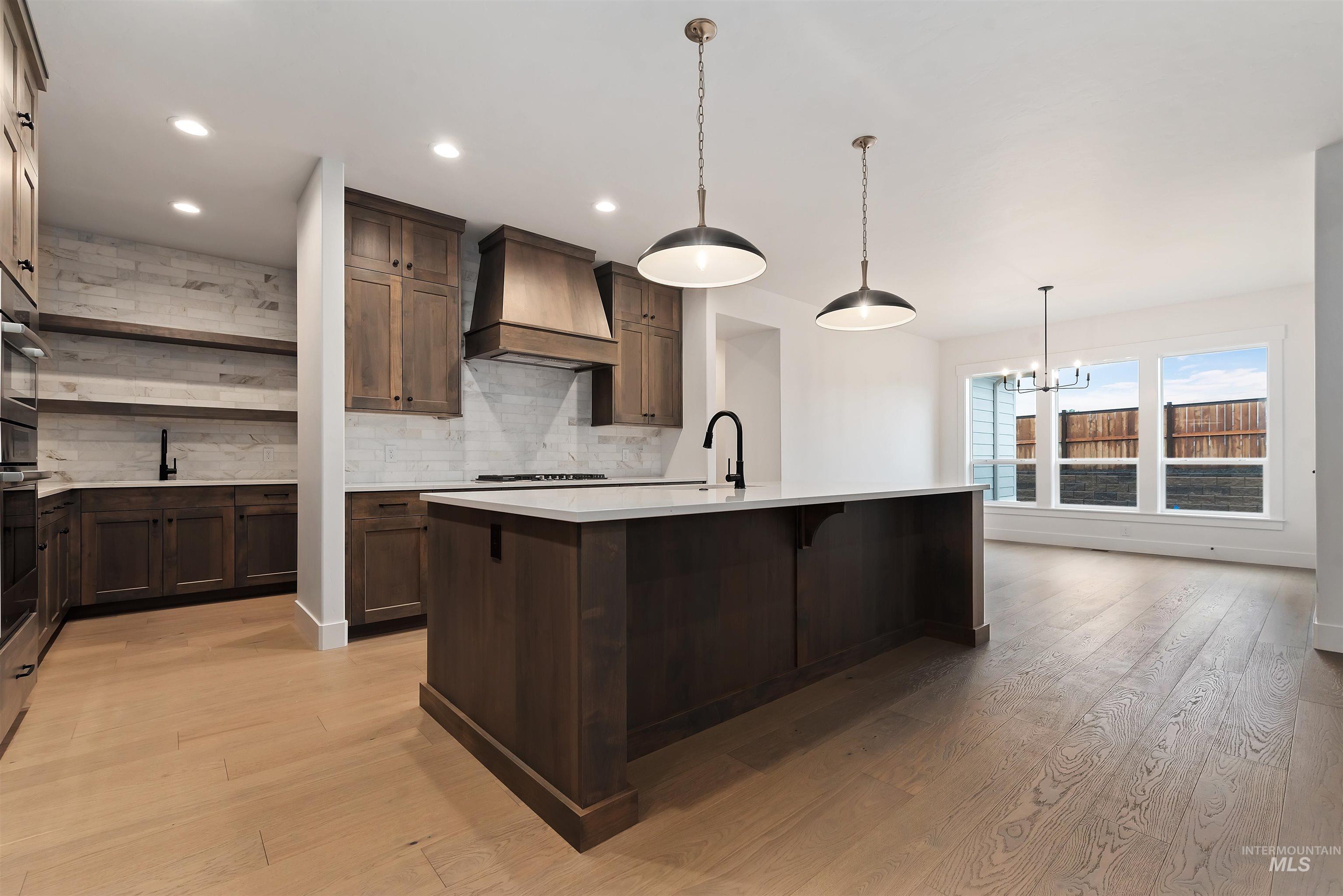 10764 W Barnbougle Ln, Kuna, Idaho 83634, 4 Bedrooms, 3 Bathrooms, Residential For Sale, Price $799,880, 98975917