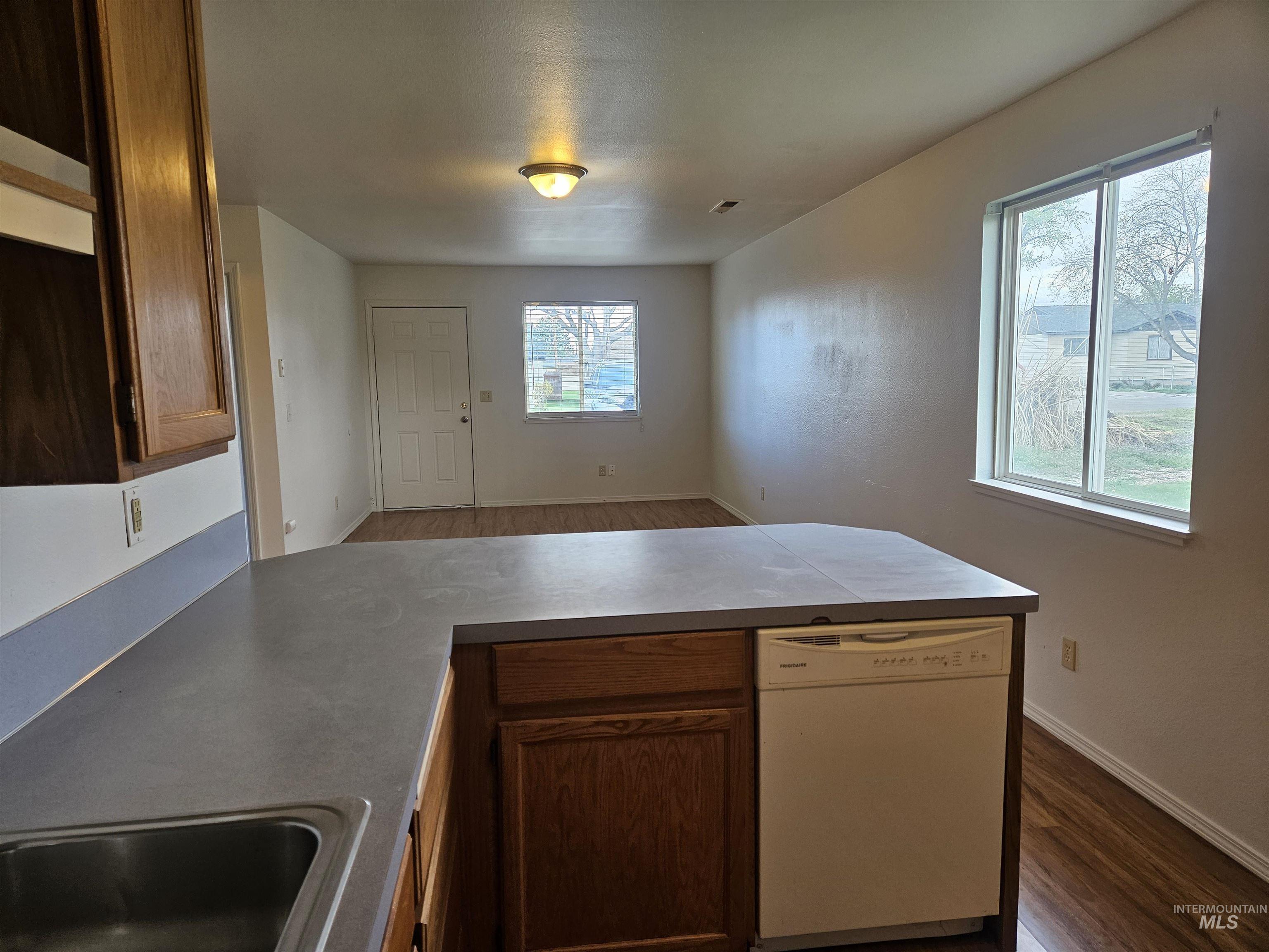 2803 College Ave, Caldwell, Idaho 83605, 2 Bedrooms, 1 Bathroom, Residential Income For Sale, Price $615,000,MLS 98975918