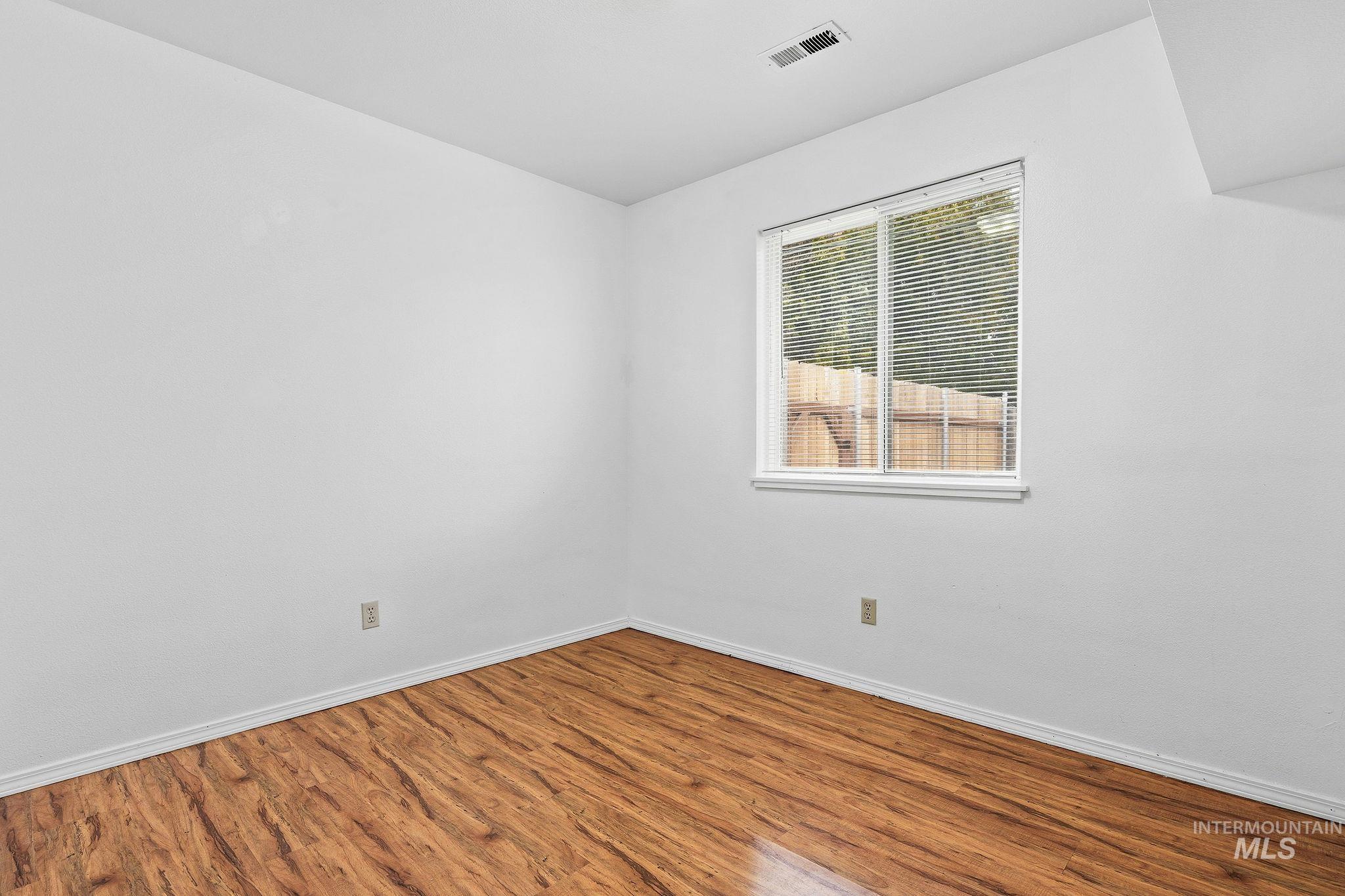 2803 College Ave, Caldwell, Idaho 83605, 2 Bedrooms, 1 Bathroom, Residential Income For Sale, Price $625,000, 98975918